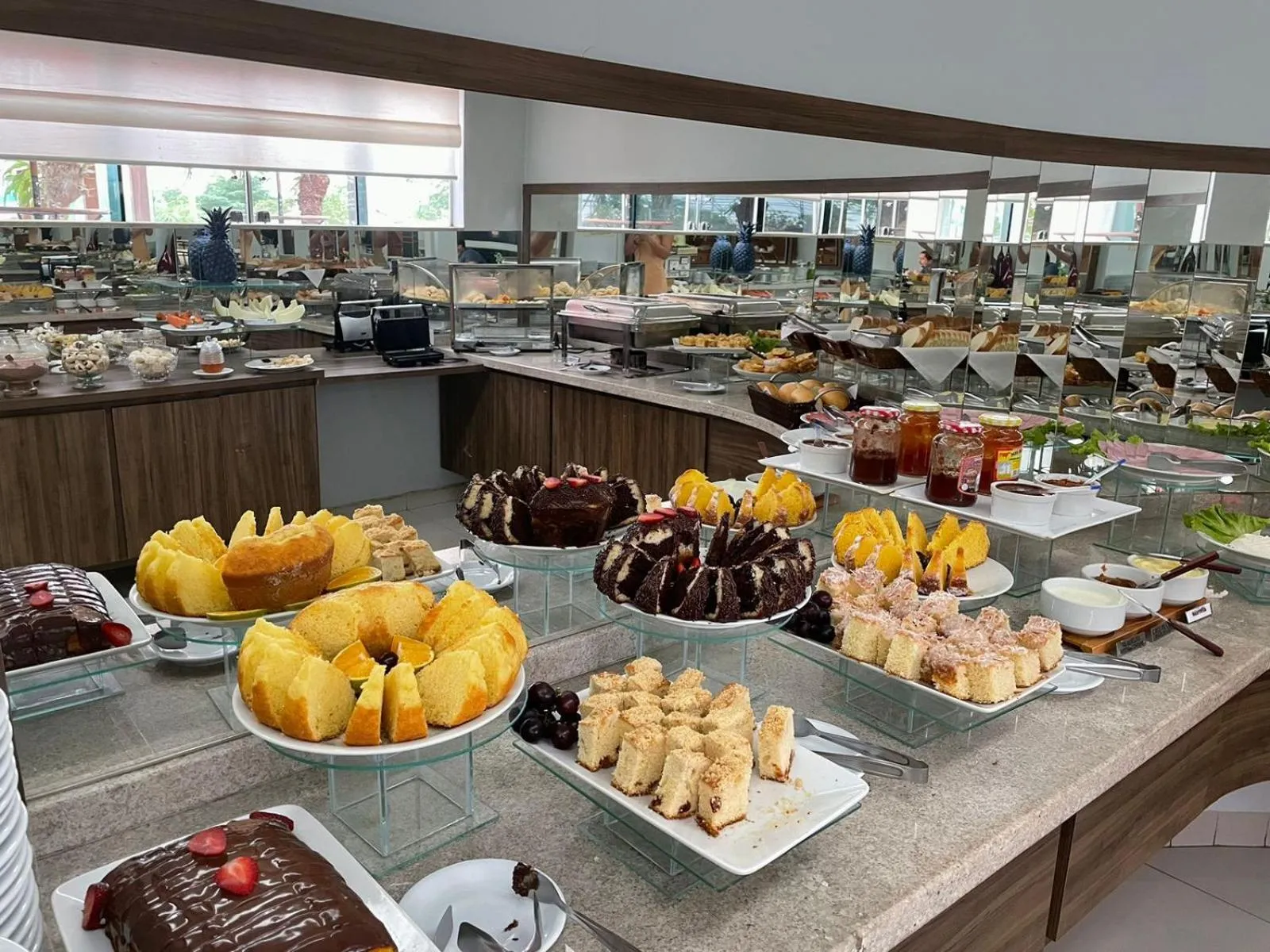 Food and drinks in Hotel Jardim