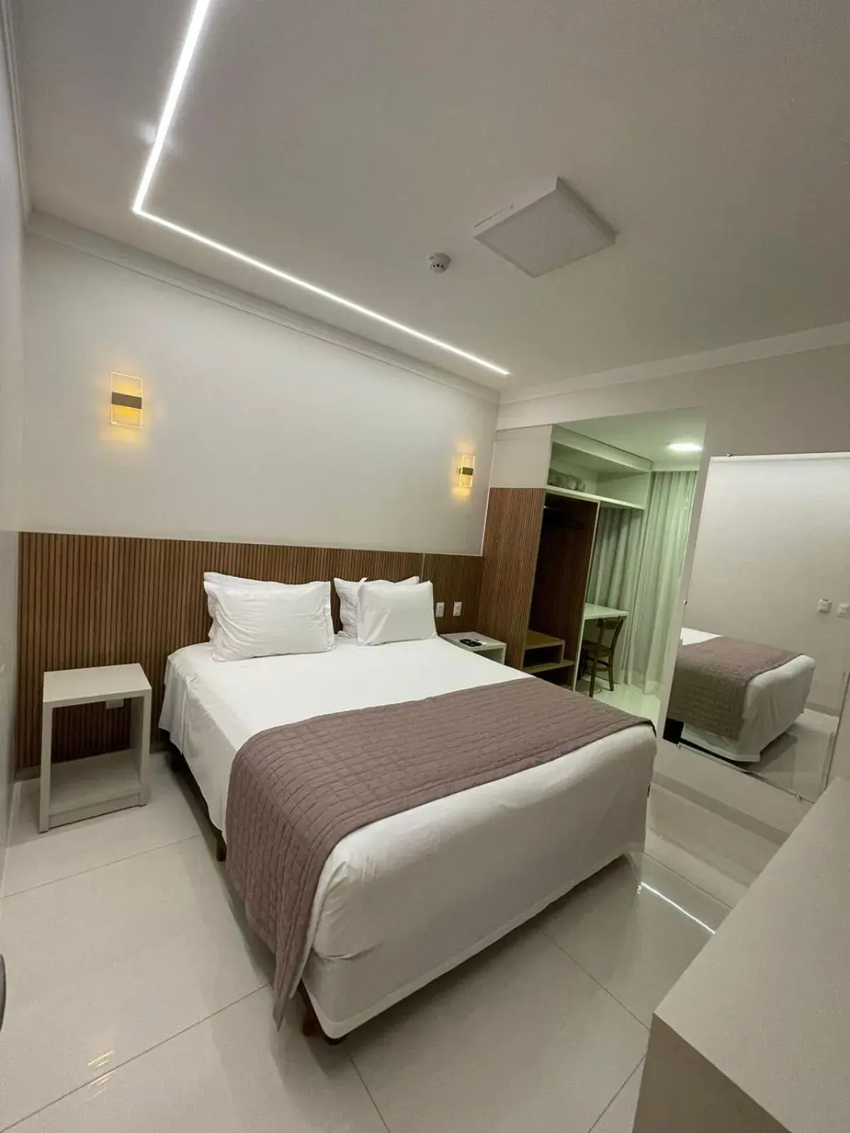 Large Single Room - single occupancy in Hotel Jardim Large Single Room - single occupancy in Hotel Jardim
