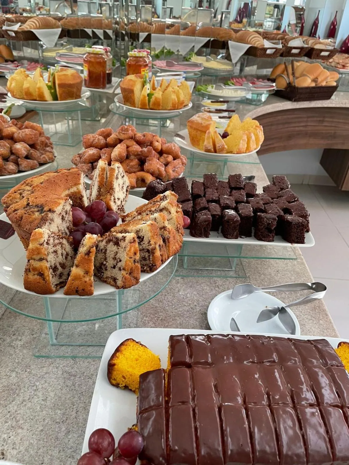 Food and drinks in Hotel Jardim