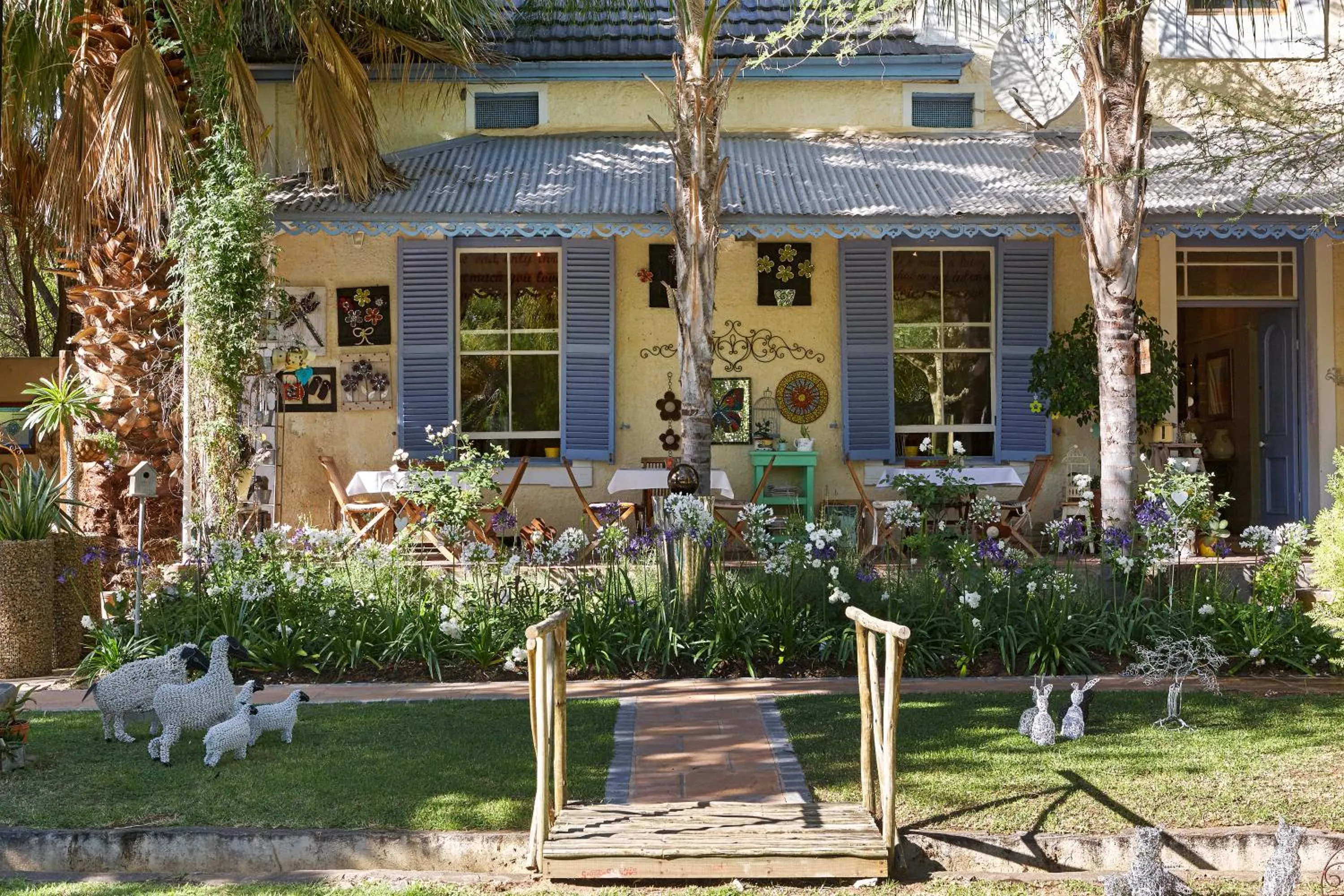 Property building in Yellow Aloe