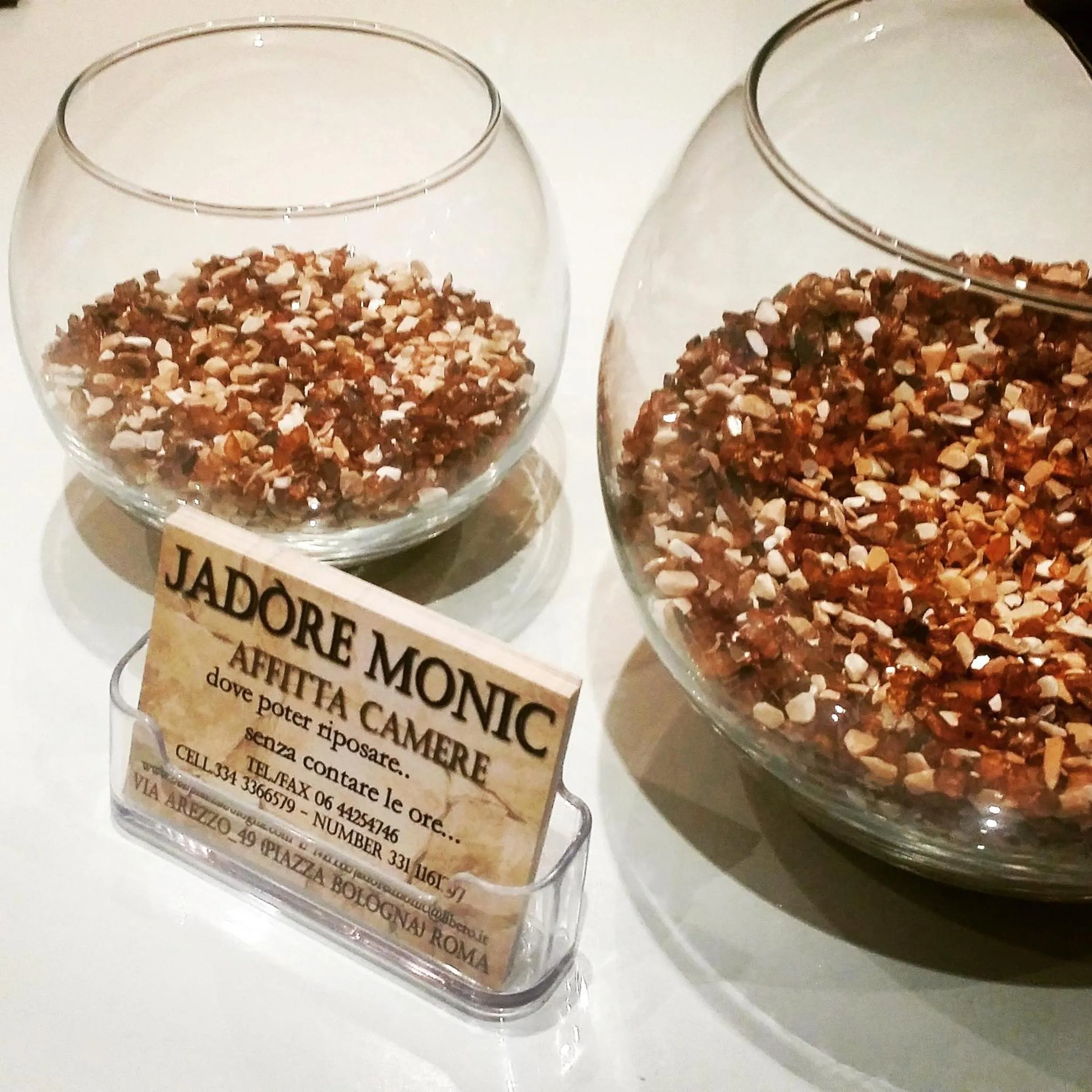 Decorative detail in Jadore Monic