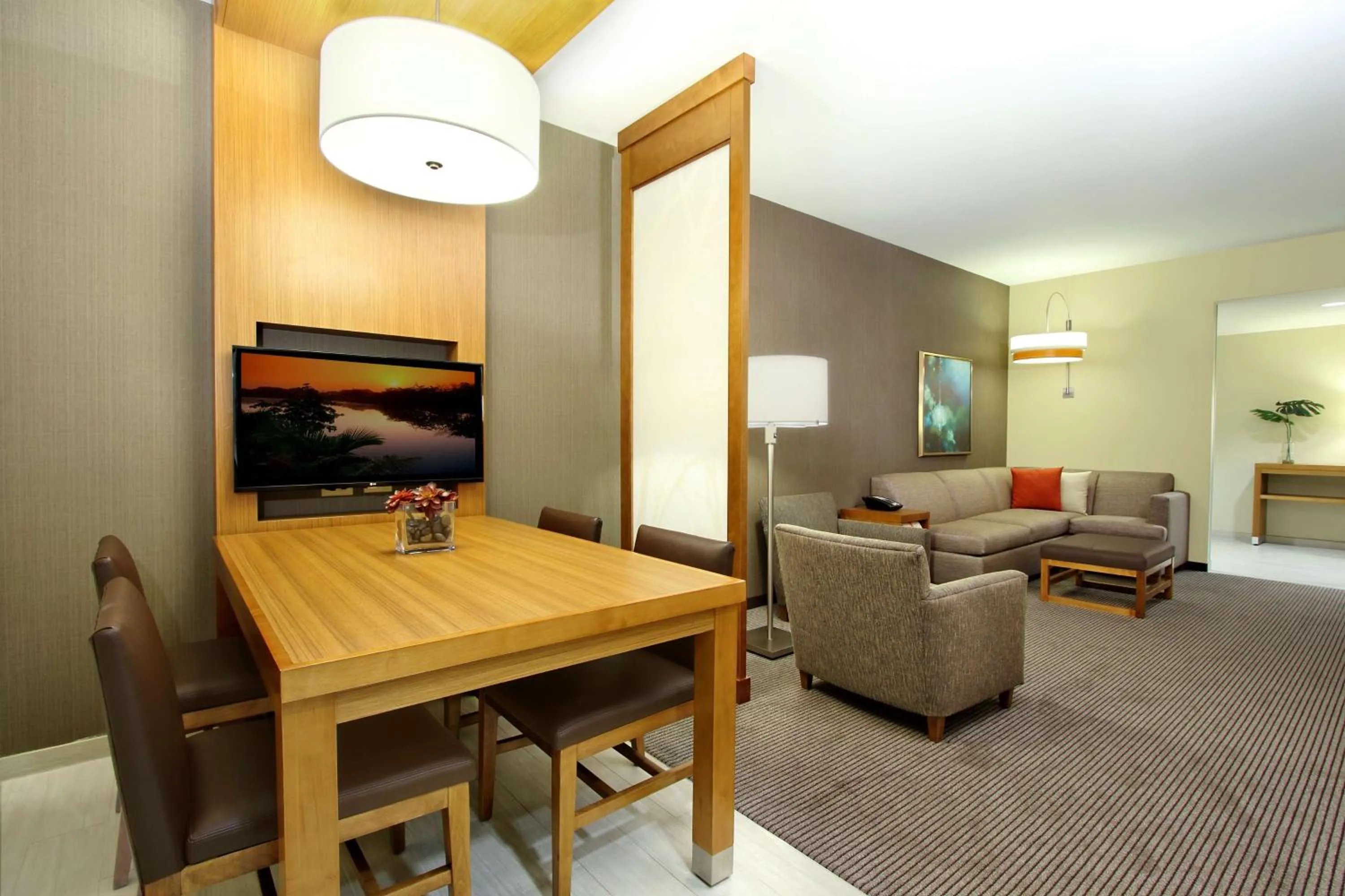 Bed in Hyatt Place Houston/Katy