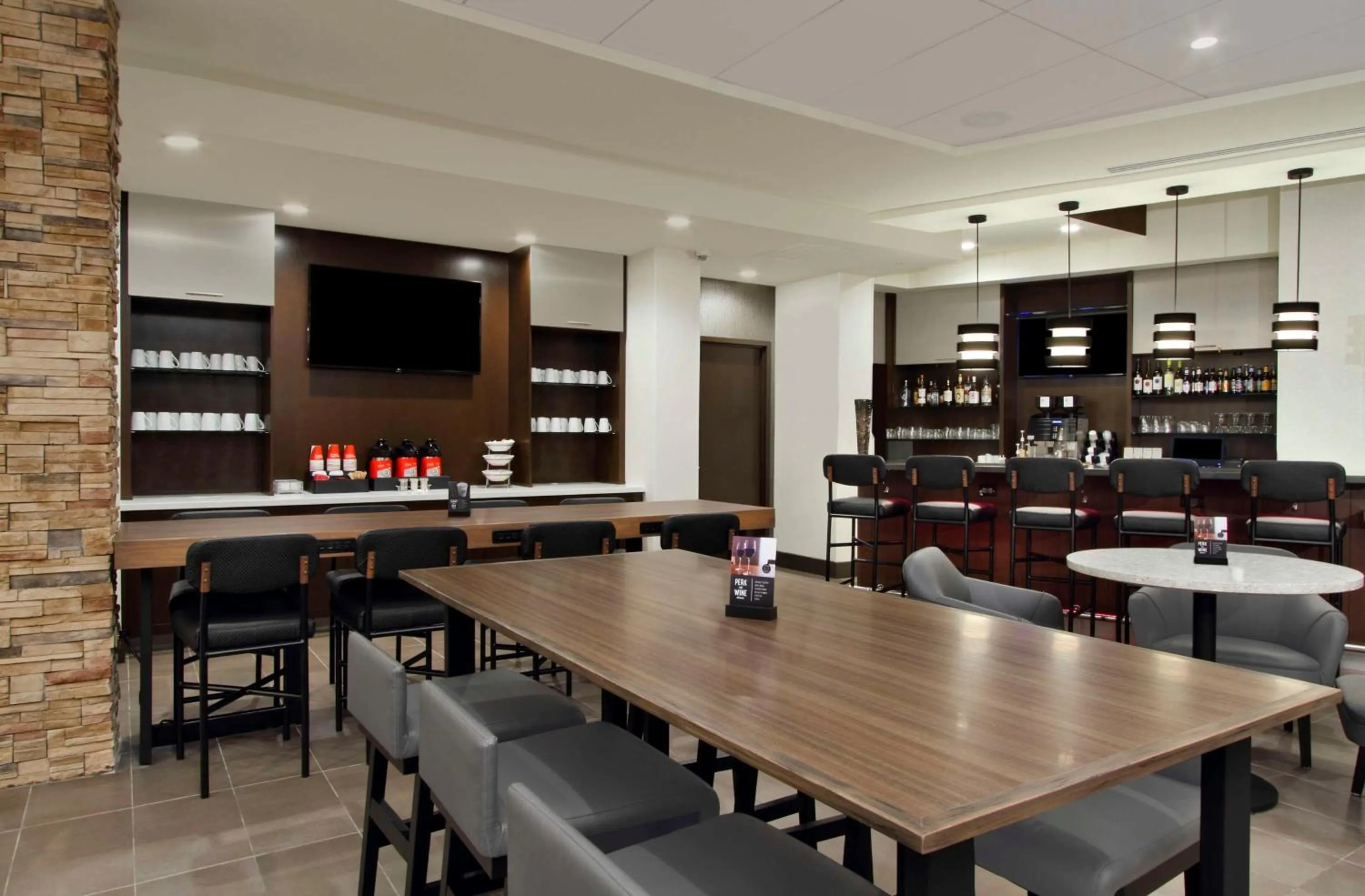 Lounge or bar in Hyatt Place Houston/Katy