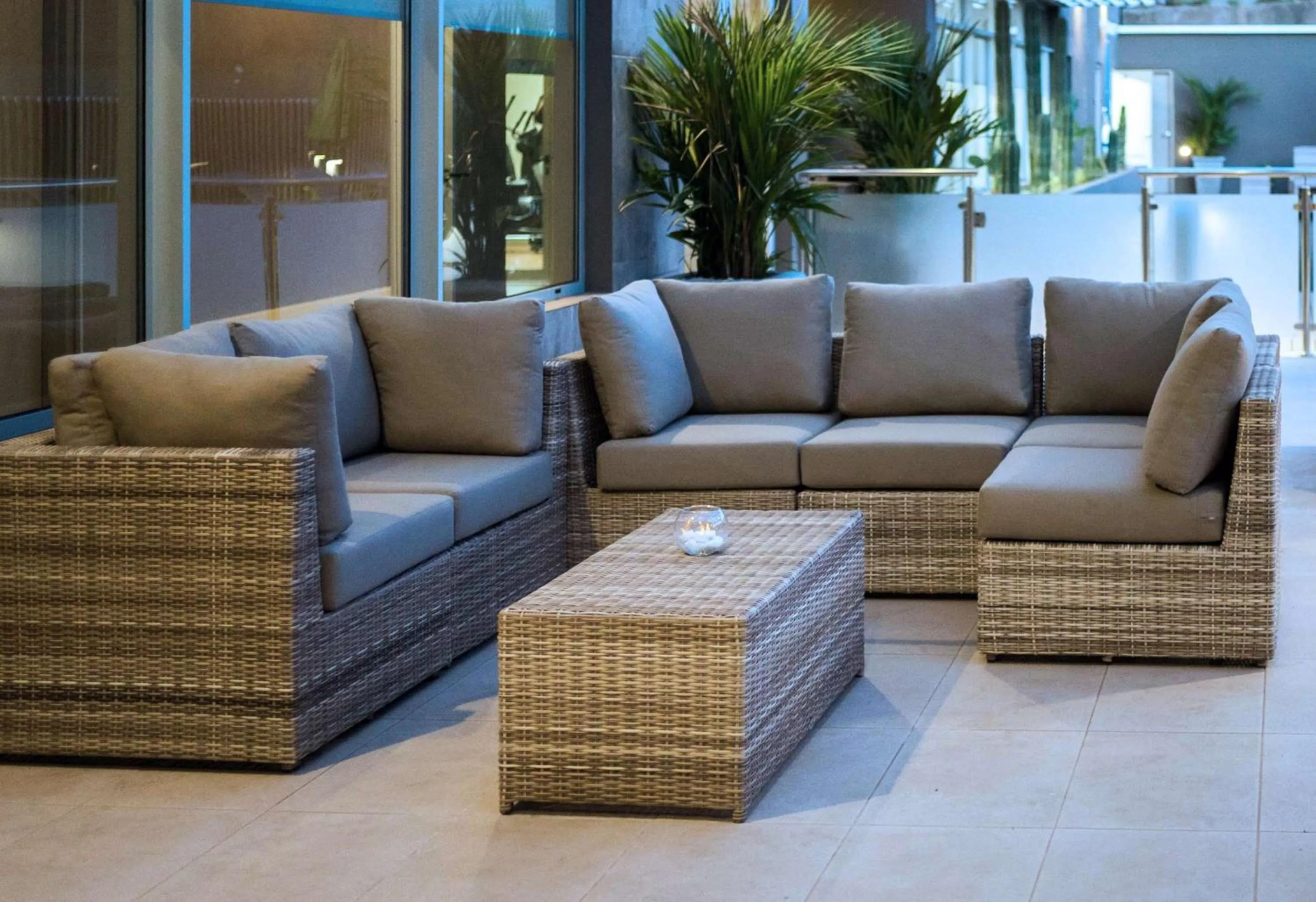 Lounge or bar in Hyatt Place Managua