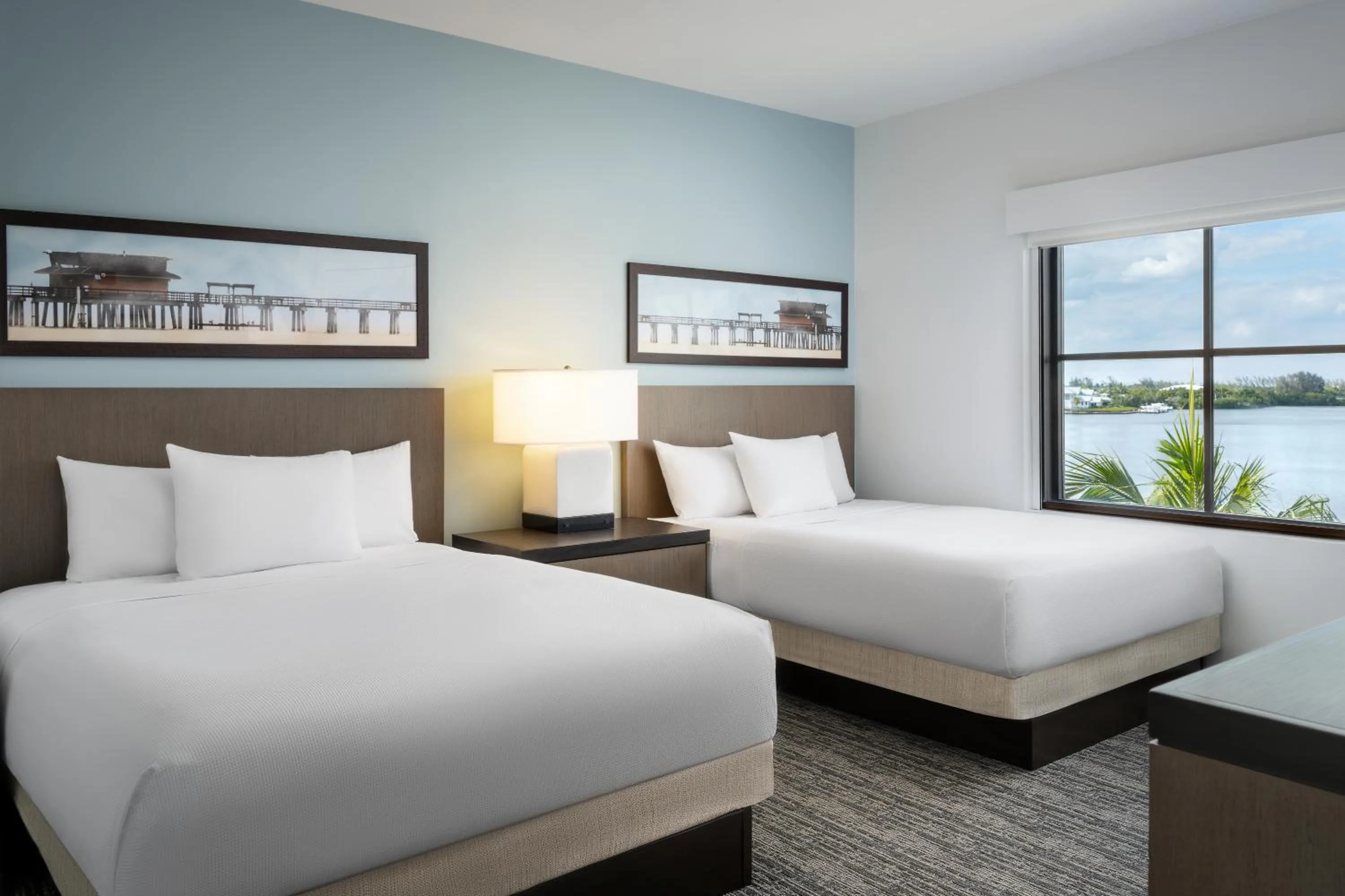 Bed in Hyatt House Naples 5th Avenue