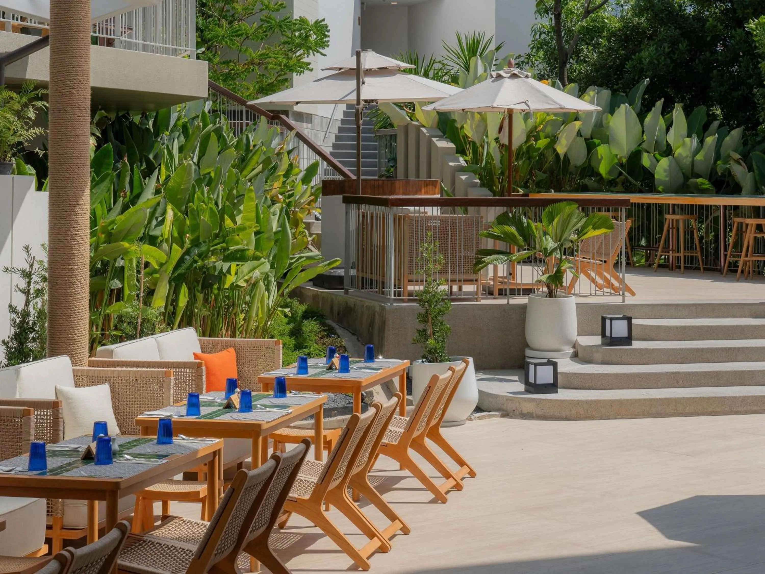 Restaurant/places to eat in Andaman Beach Hotel Phuket - Handwritten Collection