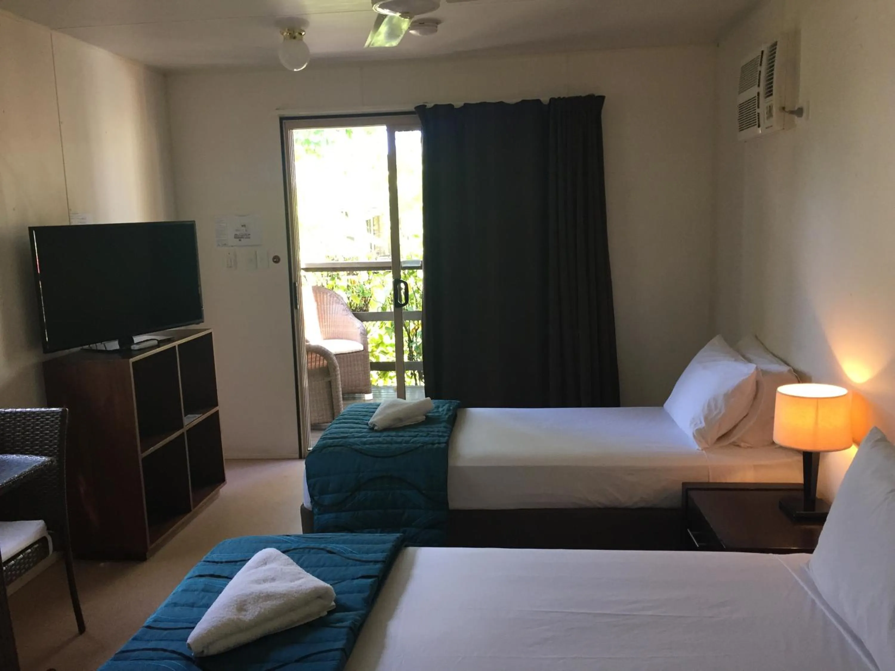 Photo of the whole room, Bed in Wongai Beach Hotel