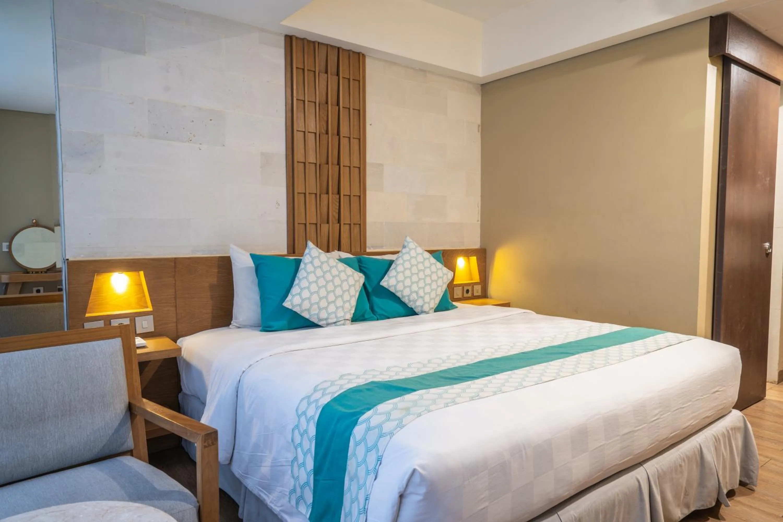 Bed in Bedrock Hotel Kuta