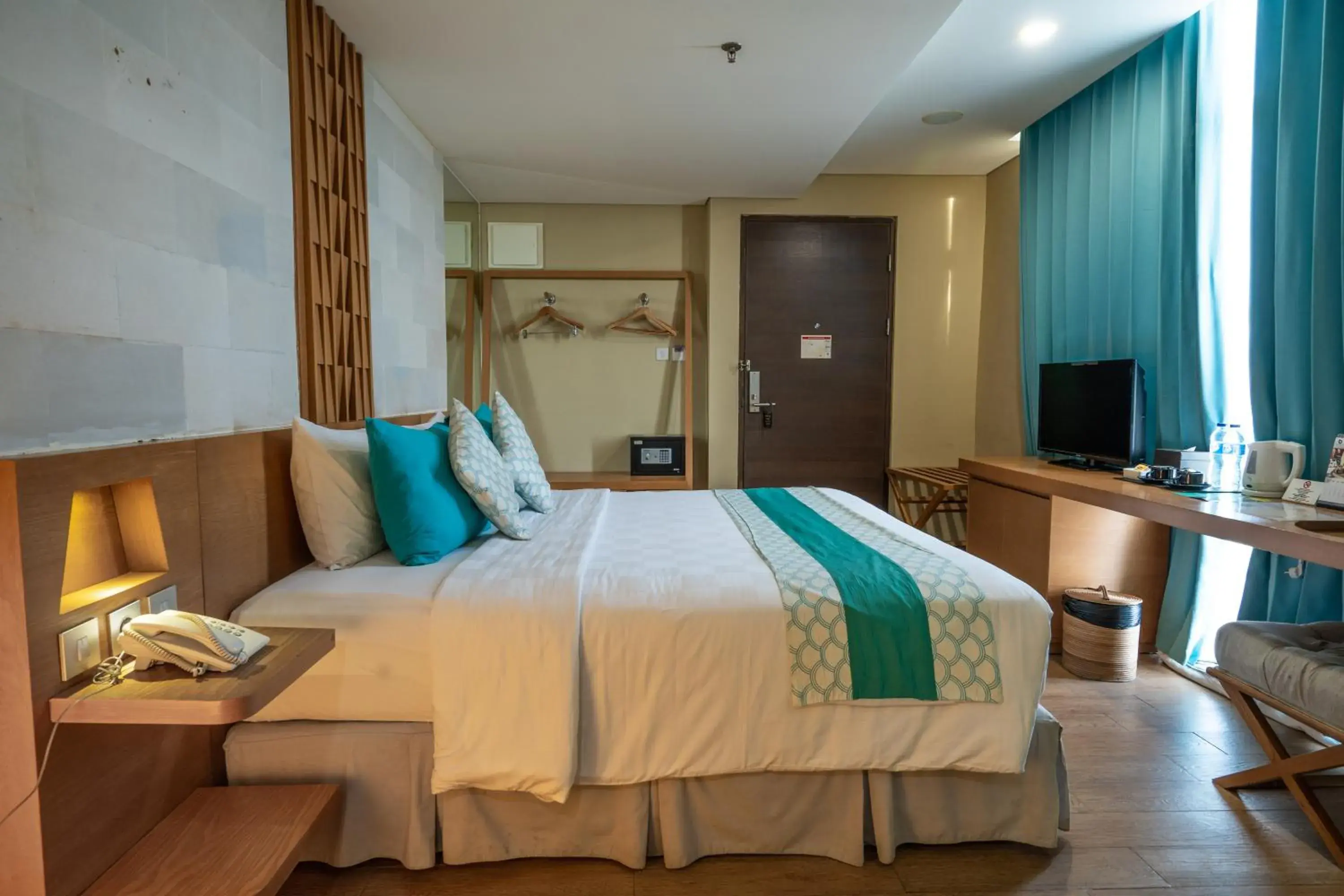 Superior Double or Twin Room in Bedrock Hotel Kuta Superior Double or Twin Room in Bedrock Hotel Kuta