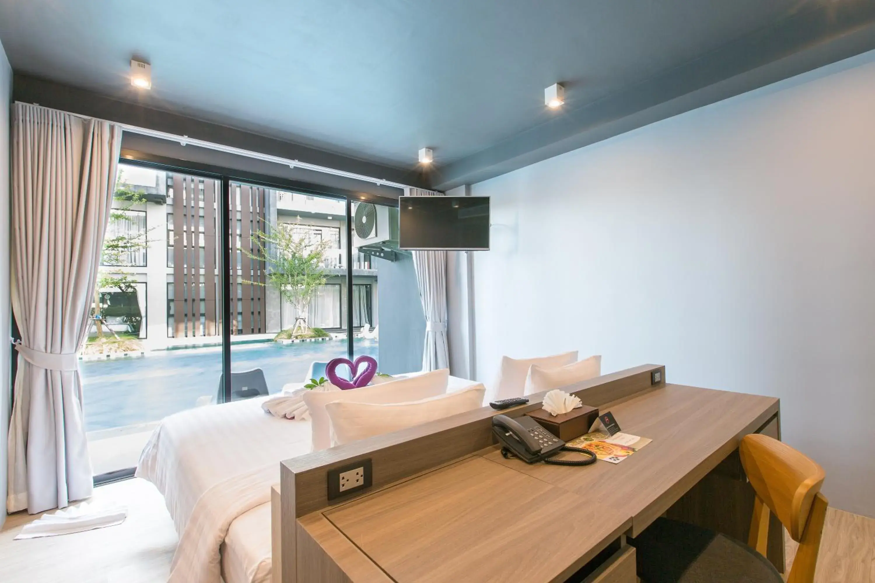 Grand Deluxe Double Room with Pool Access in Maya Phuket Airport Hotel-Naiyang Beach Grand Deluxe Double Room with Pool Access in Maya Phuket Airport Hotel-Naiyang Beach