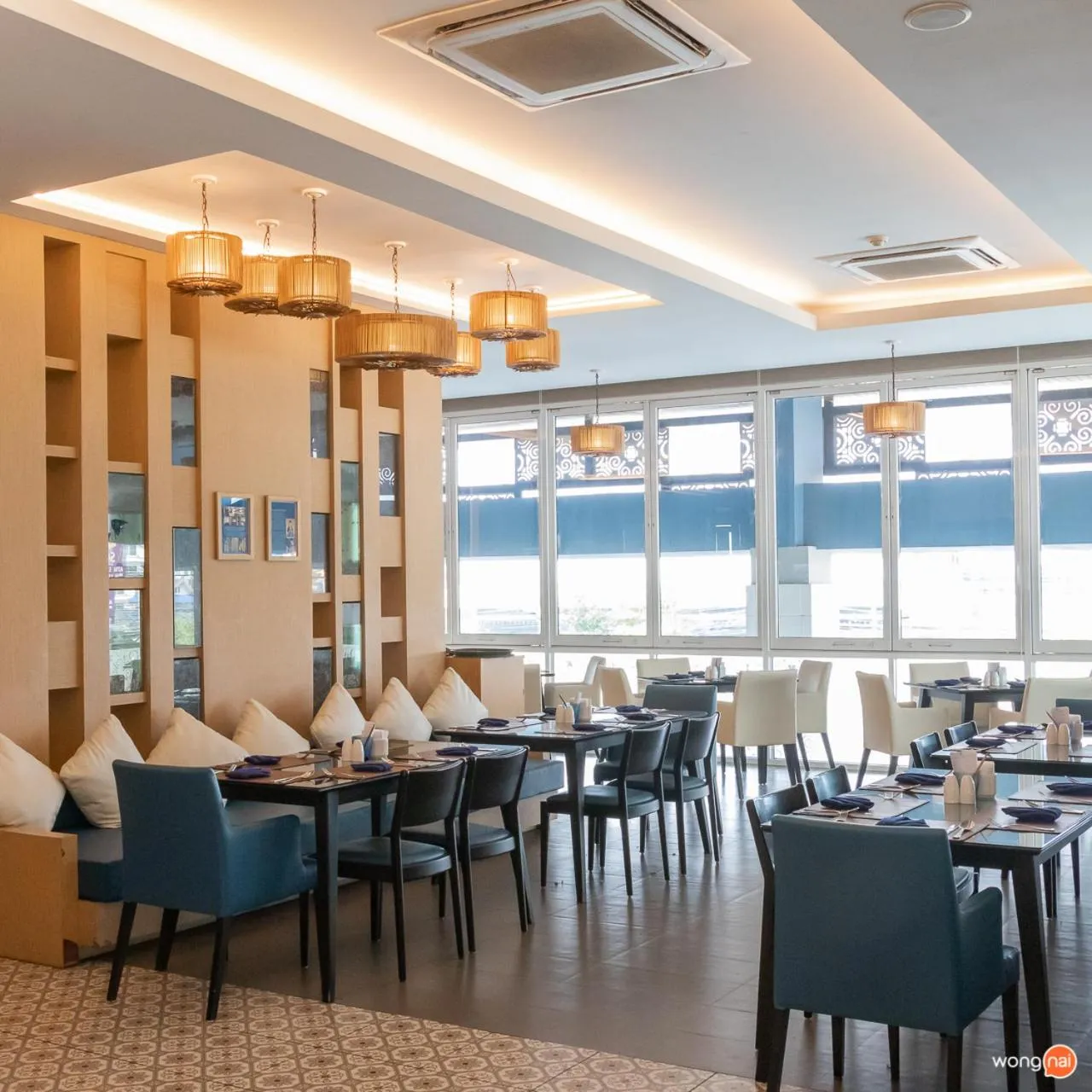 Restaurant/places to eat in Grand Vista Hotel Chiangrai