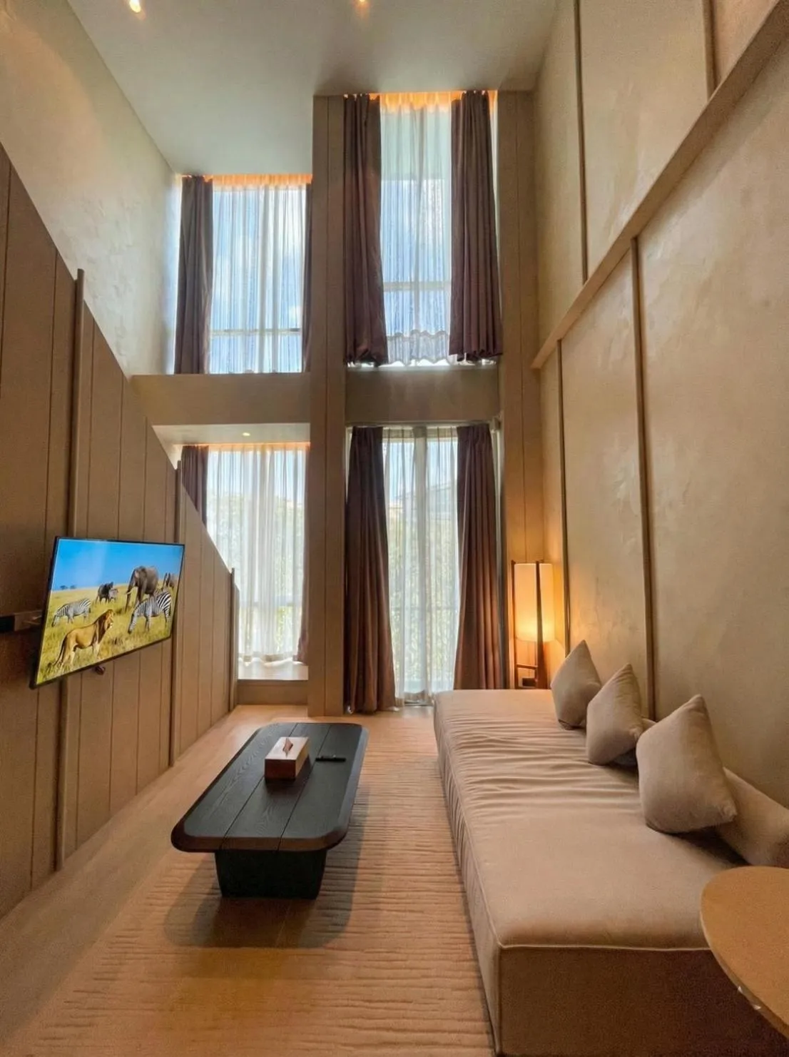 Living room, Bed in Grand Vista Hotel Chiangrai