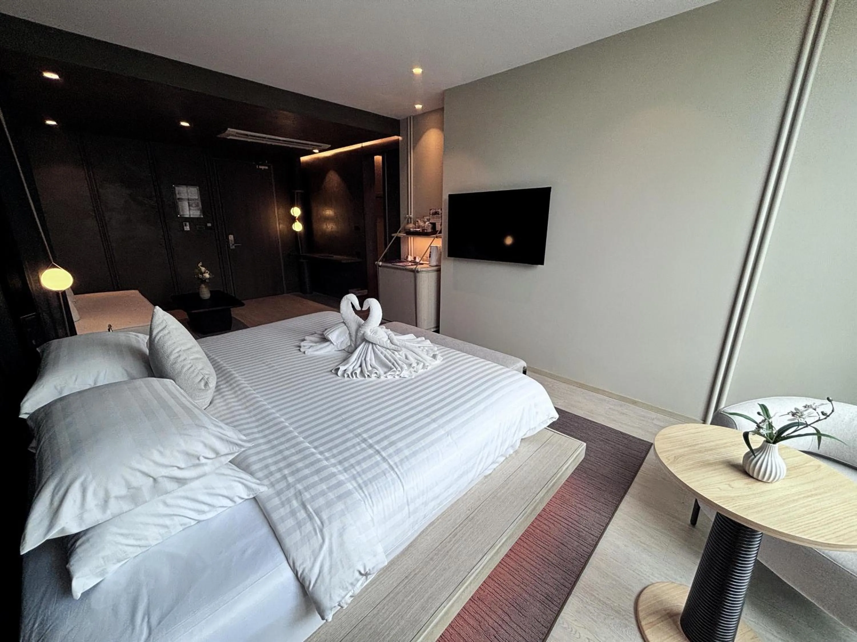 TV and multimedia, Bed in Grand Vista Hotel Chiangrai