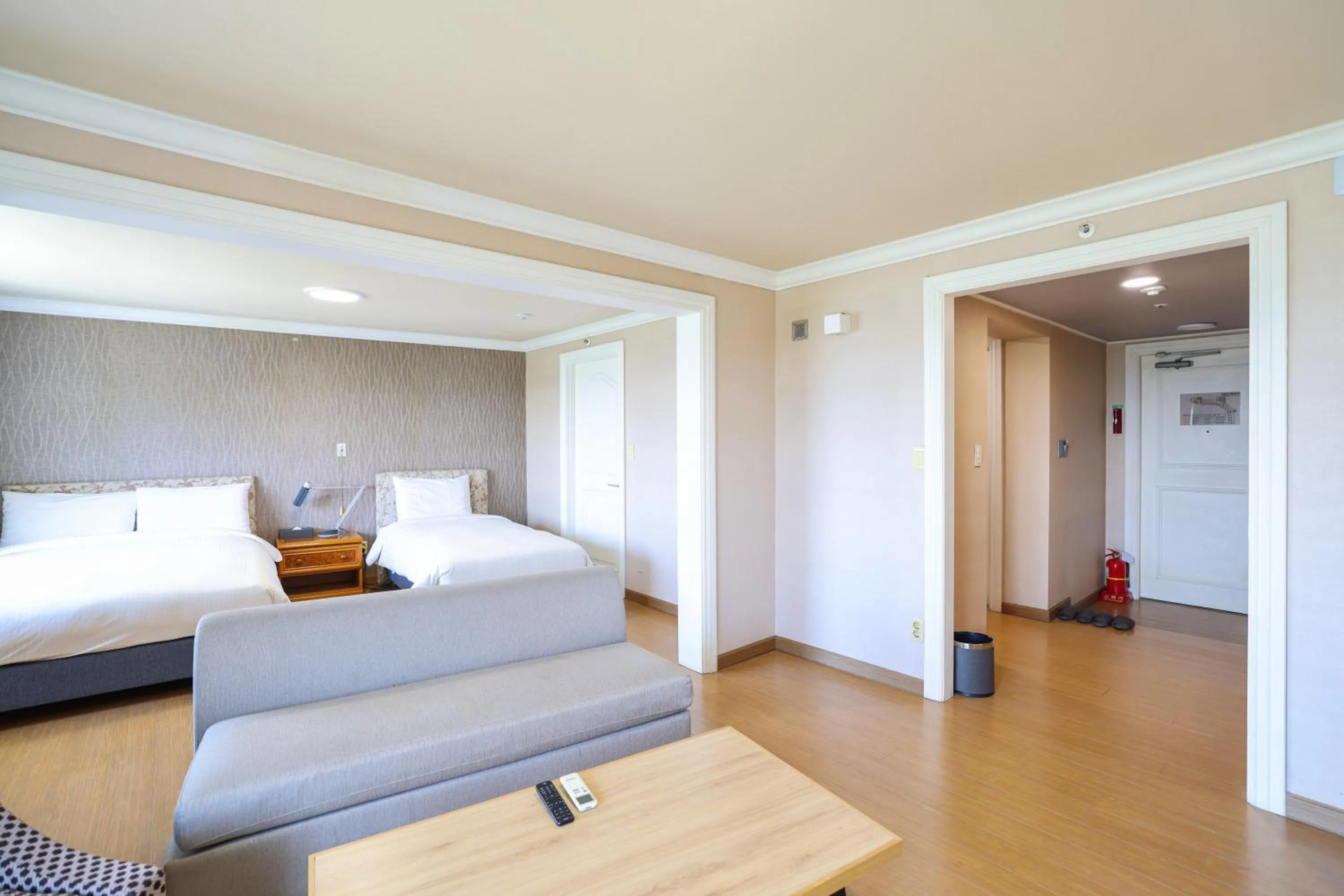 Bed in La Vie D'or Resort