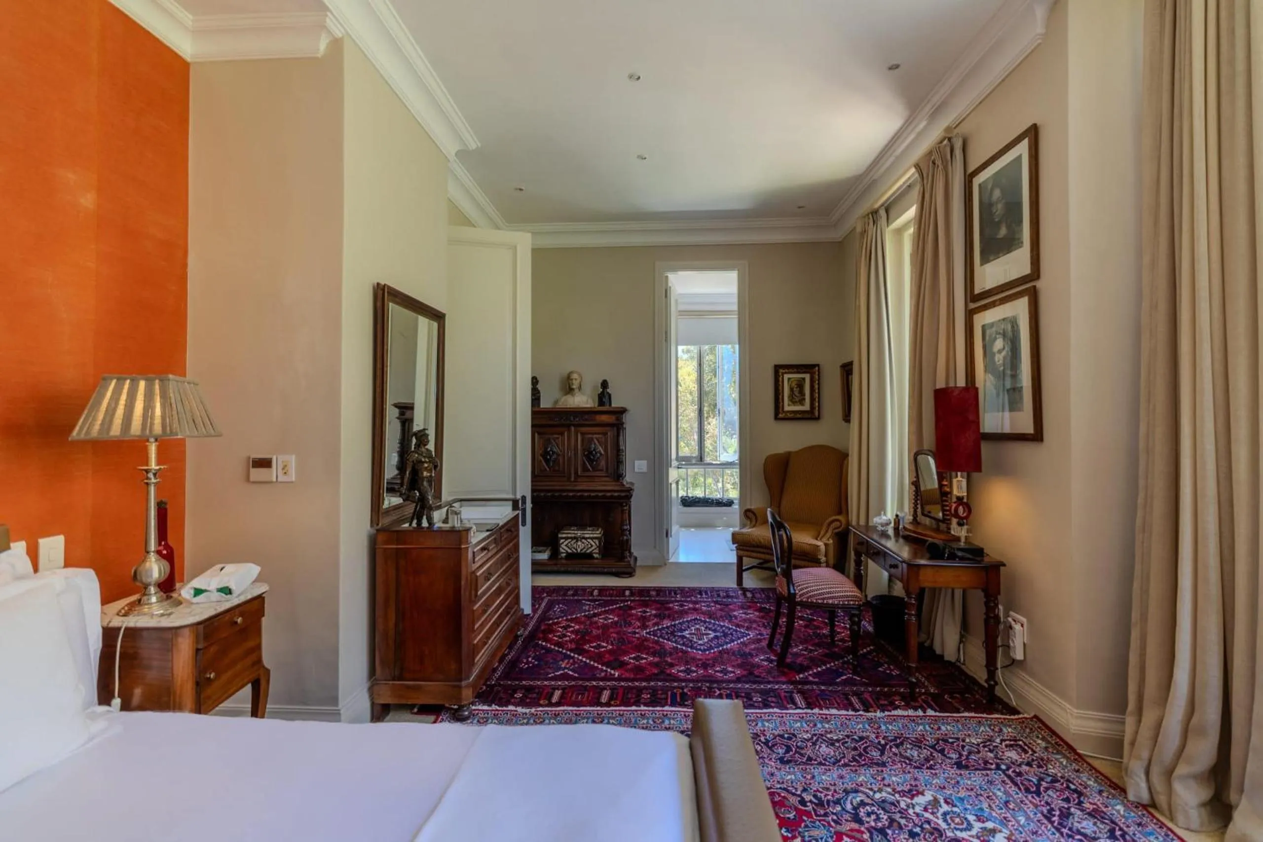 Bed in 21 Nettleton Boutique Hotel & Luxury Residence