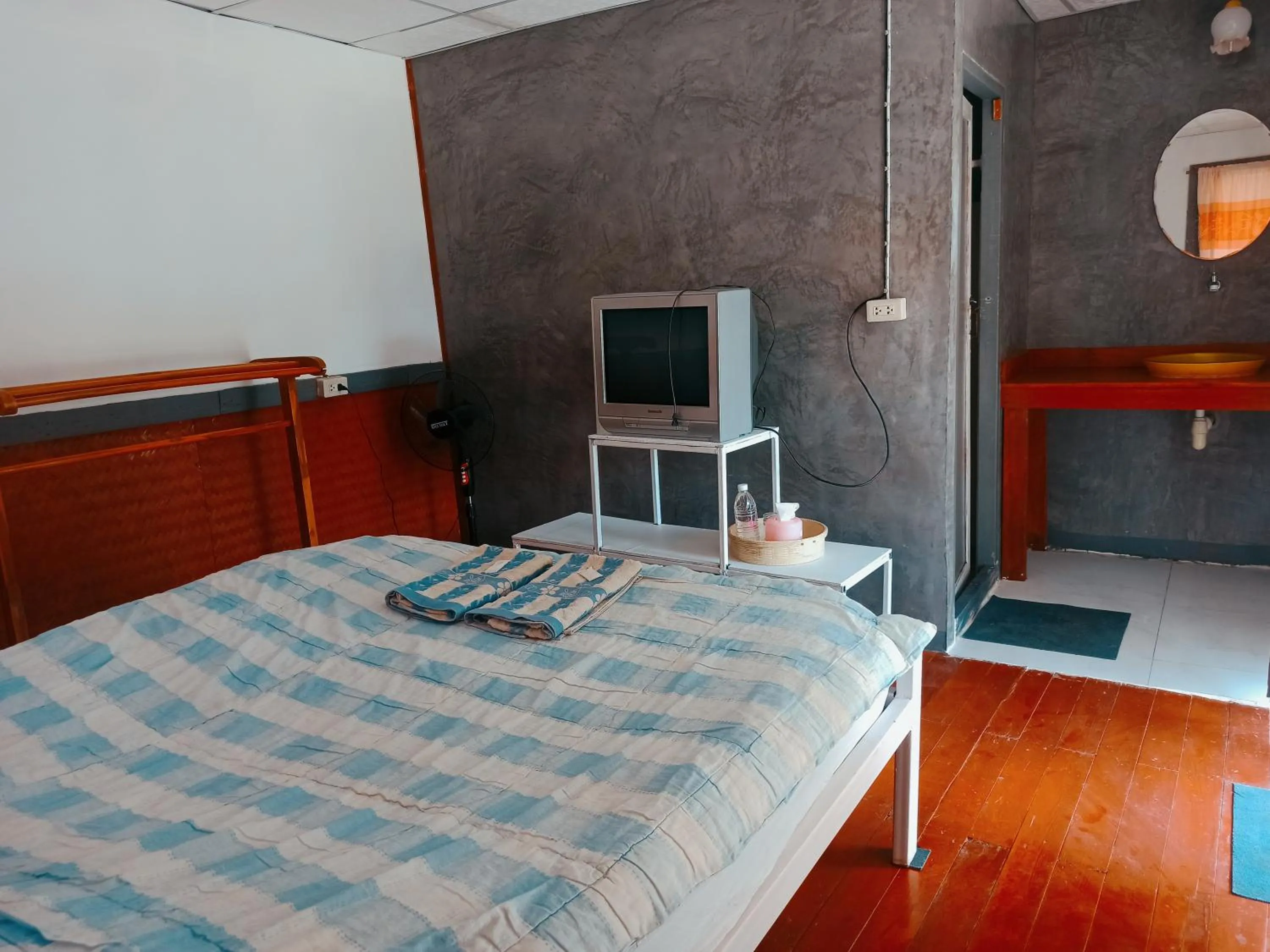 Bed in Pai Forest Resort