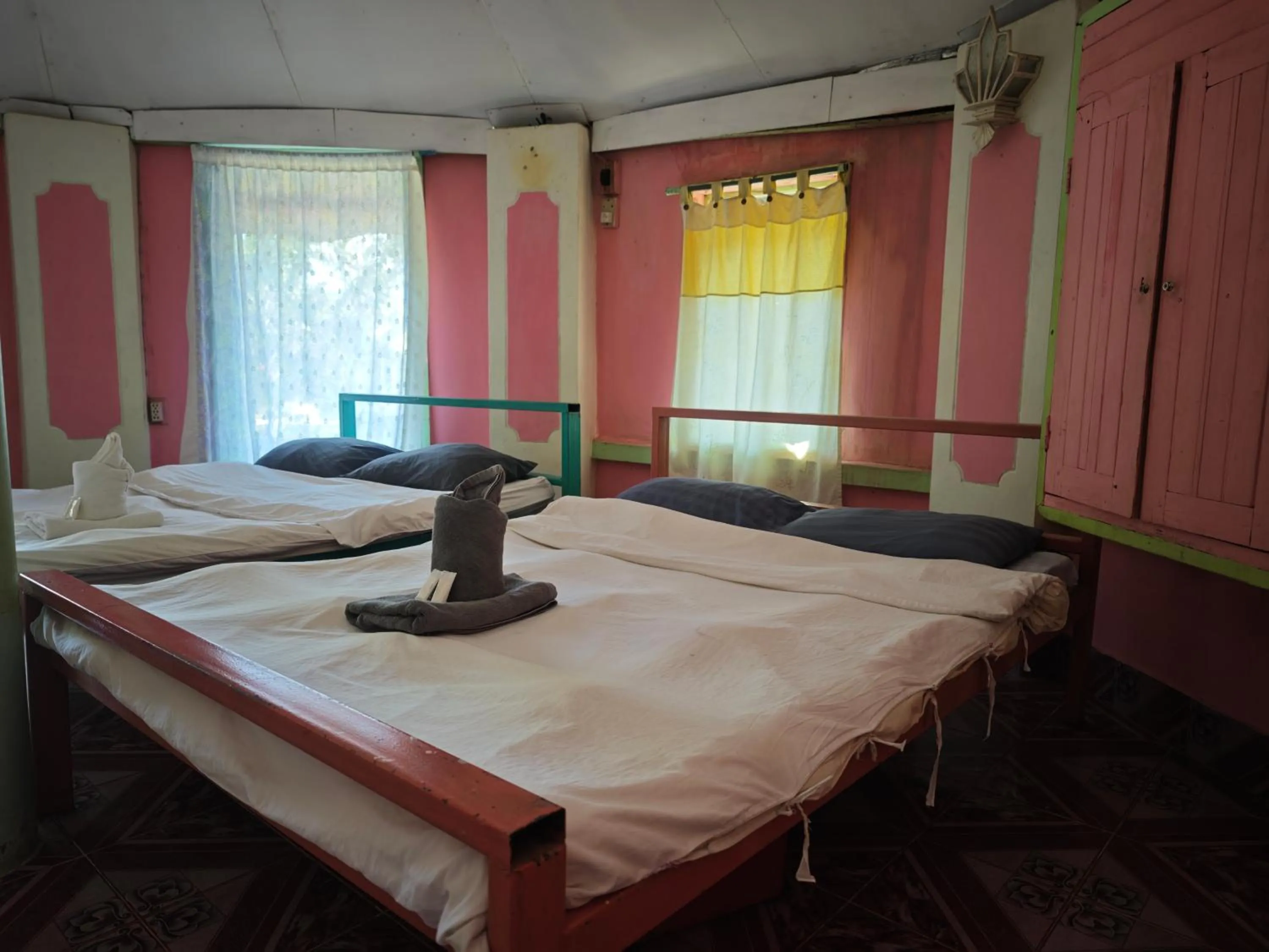 Bed in Pai Forest Resort