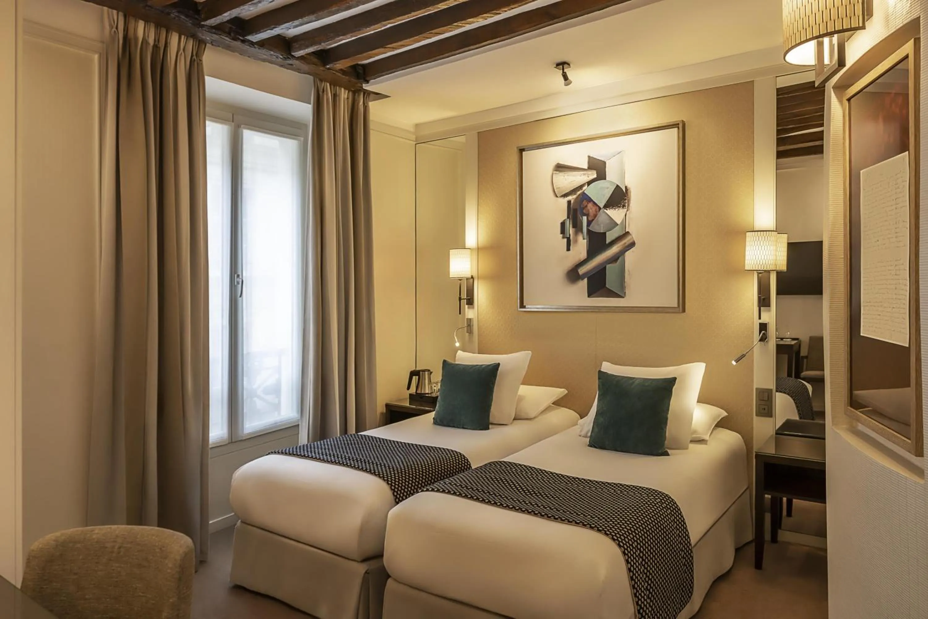 Bedroom, Bed in Best Western Plus Hotel Sydney Opera