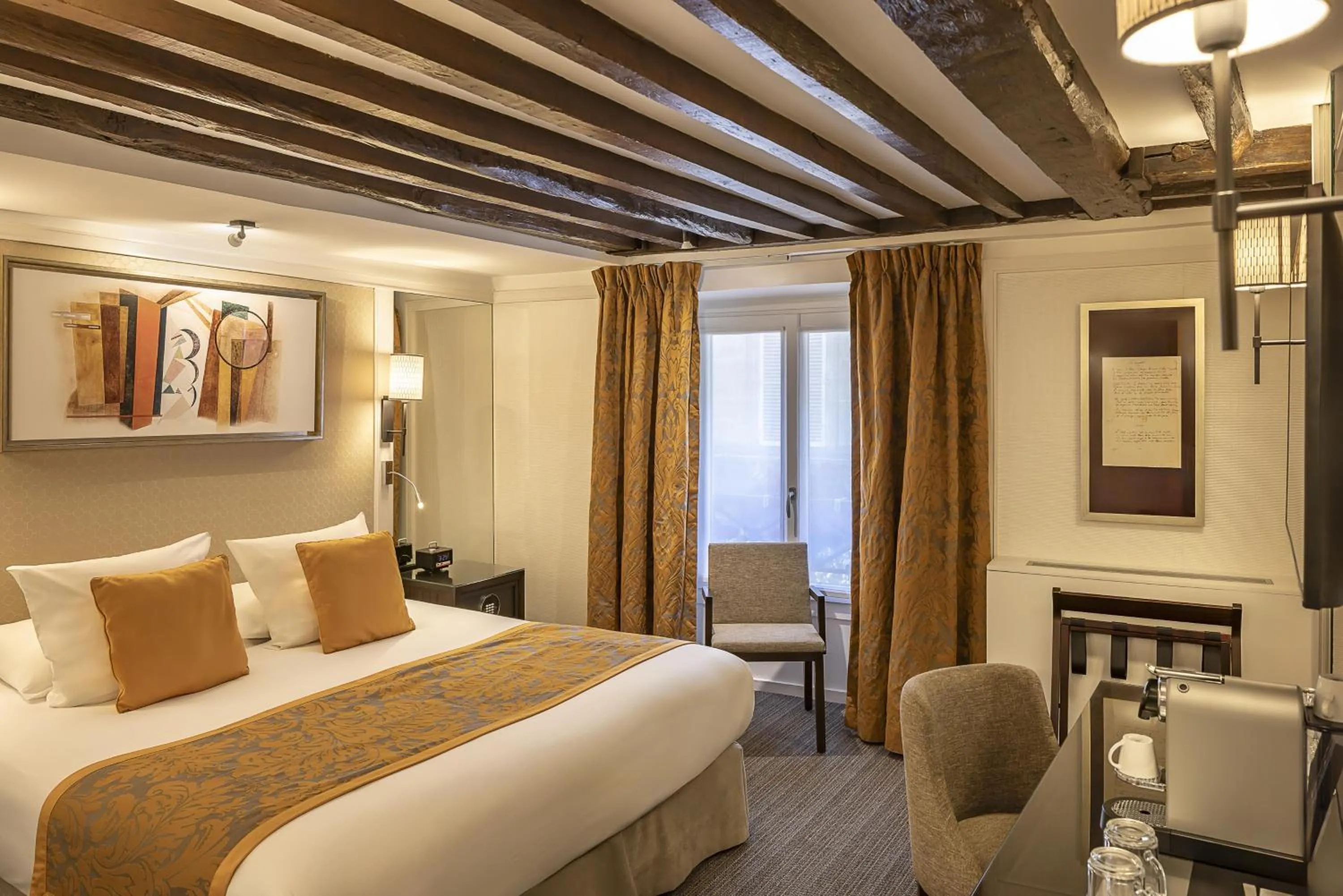 Bedroom, Bed in Best Western Plus Hotel Sydney Opera