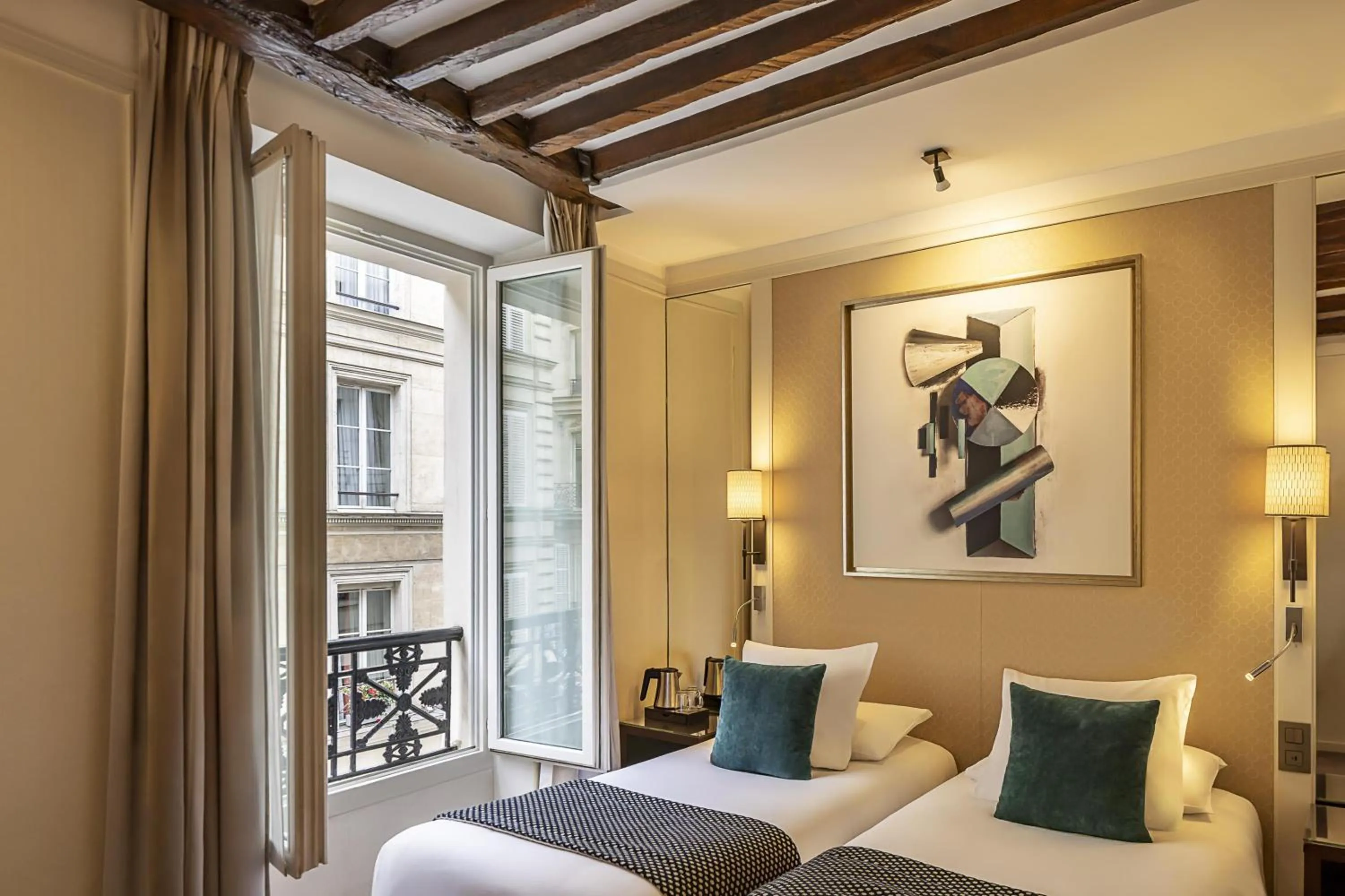 Bedroom, Bed in Best Western Plus Hotel Sydney Opera