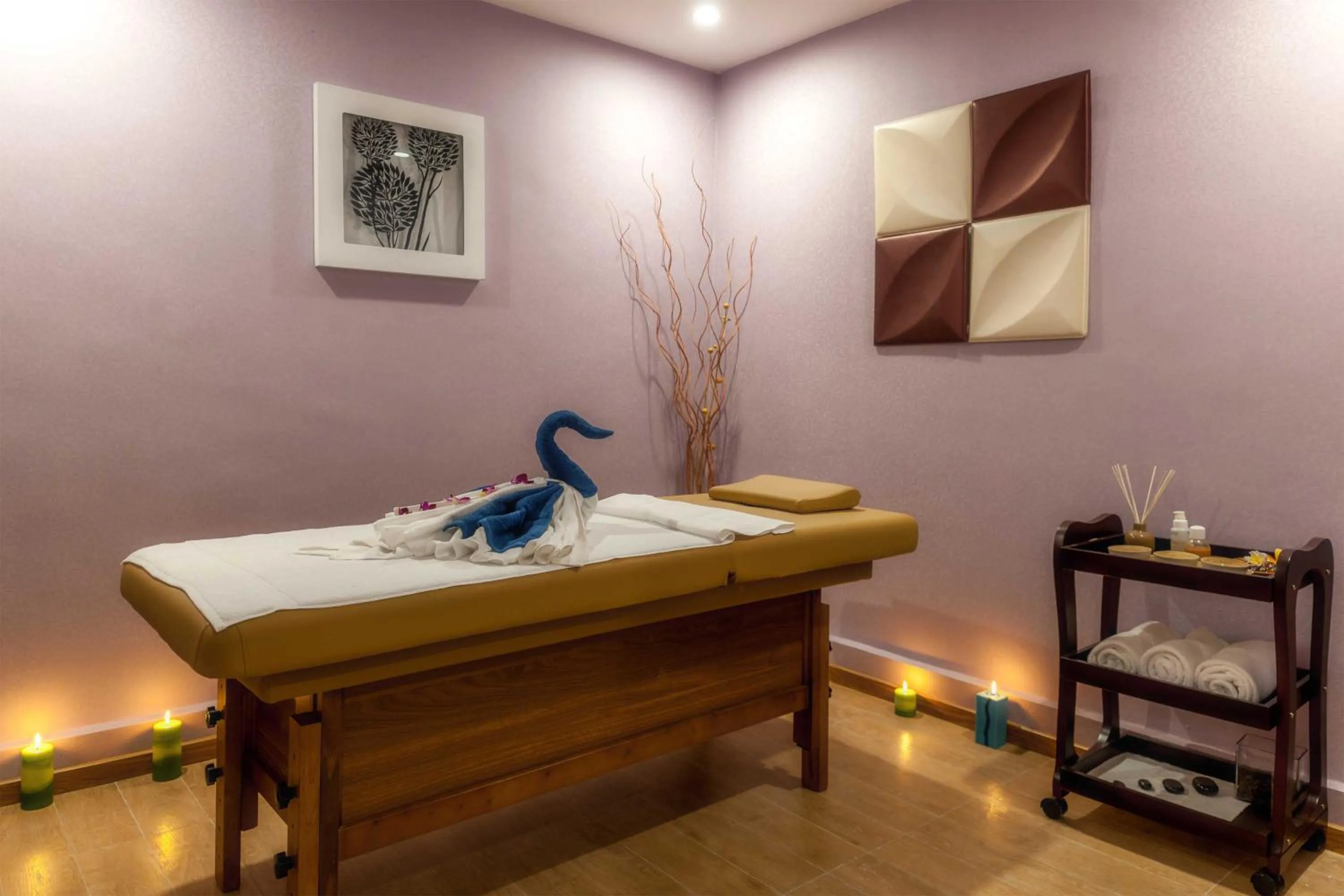 Massage in Days Hotel by Wyndham Chennai OMR