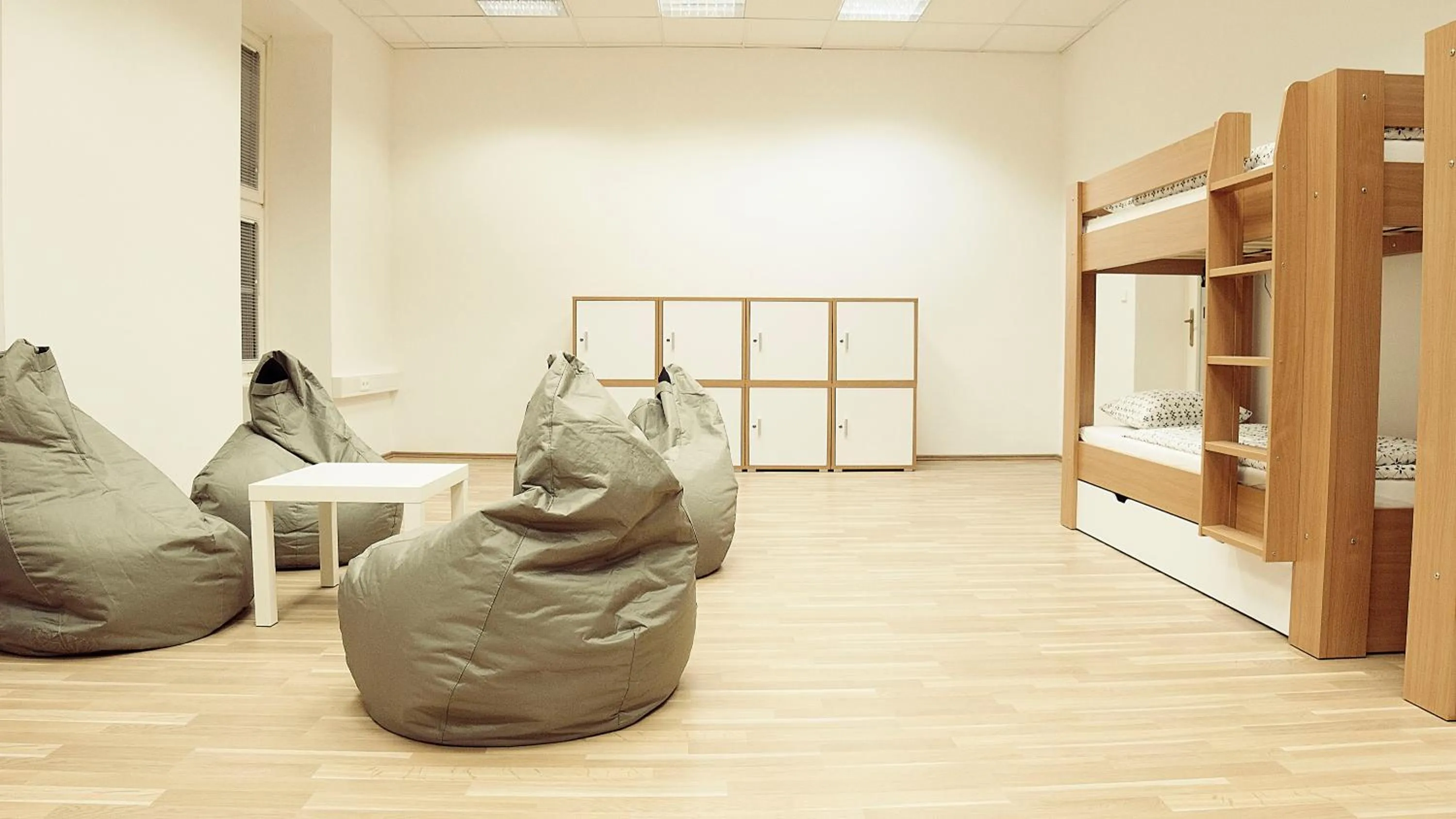 Photo of the whole room, Bed in Hostel Folks