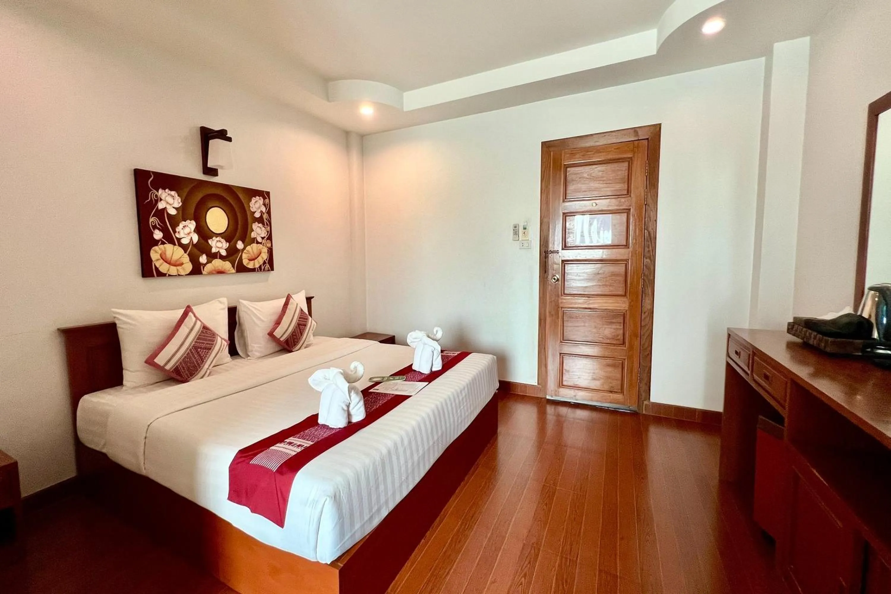 Bedroom, Bed in Sawadeelanna Hotel