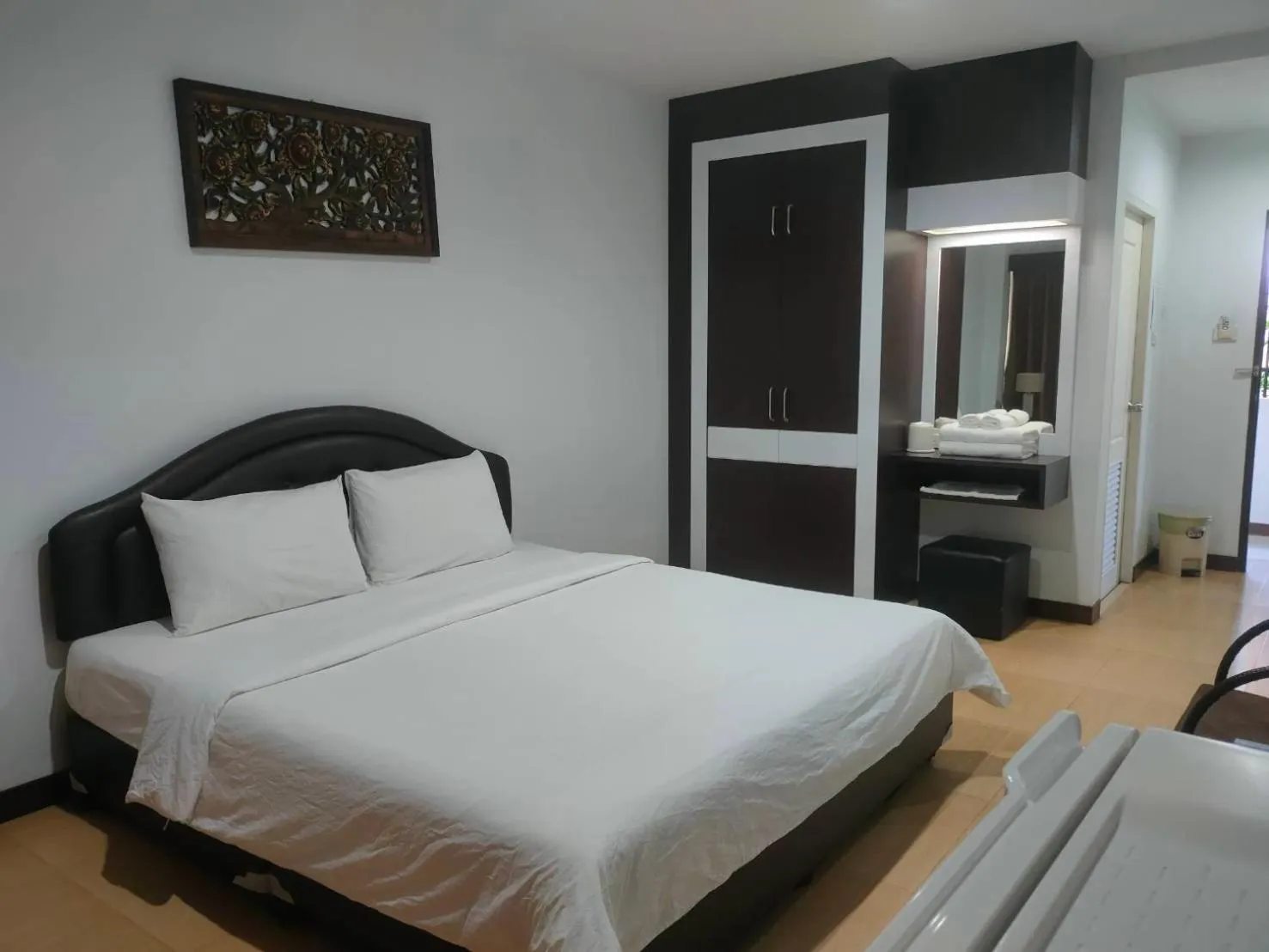 Bed in Evergreen Resort Chanthaburi