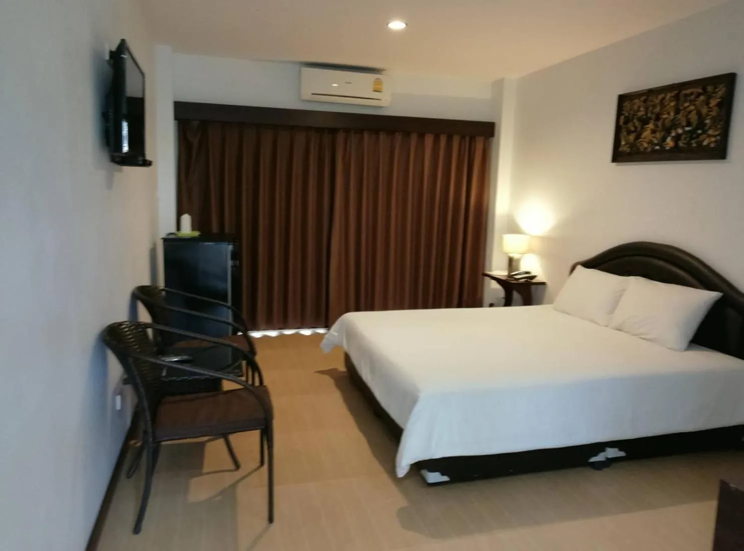 Bed in Evergreen Resort Chanthaburi