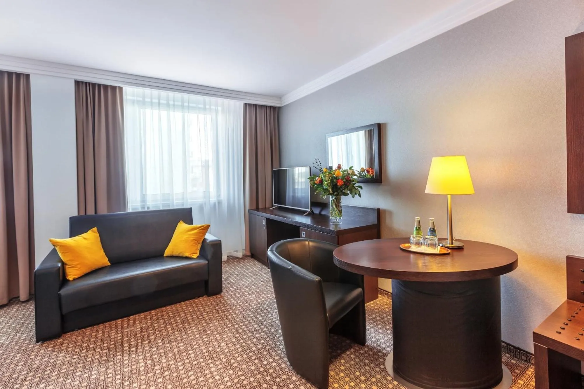 Seating area in Hotel Tarnovia