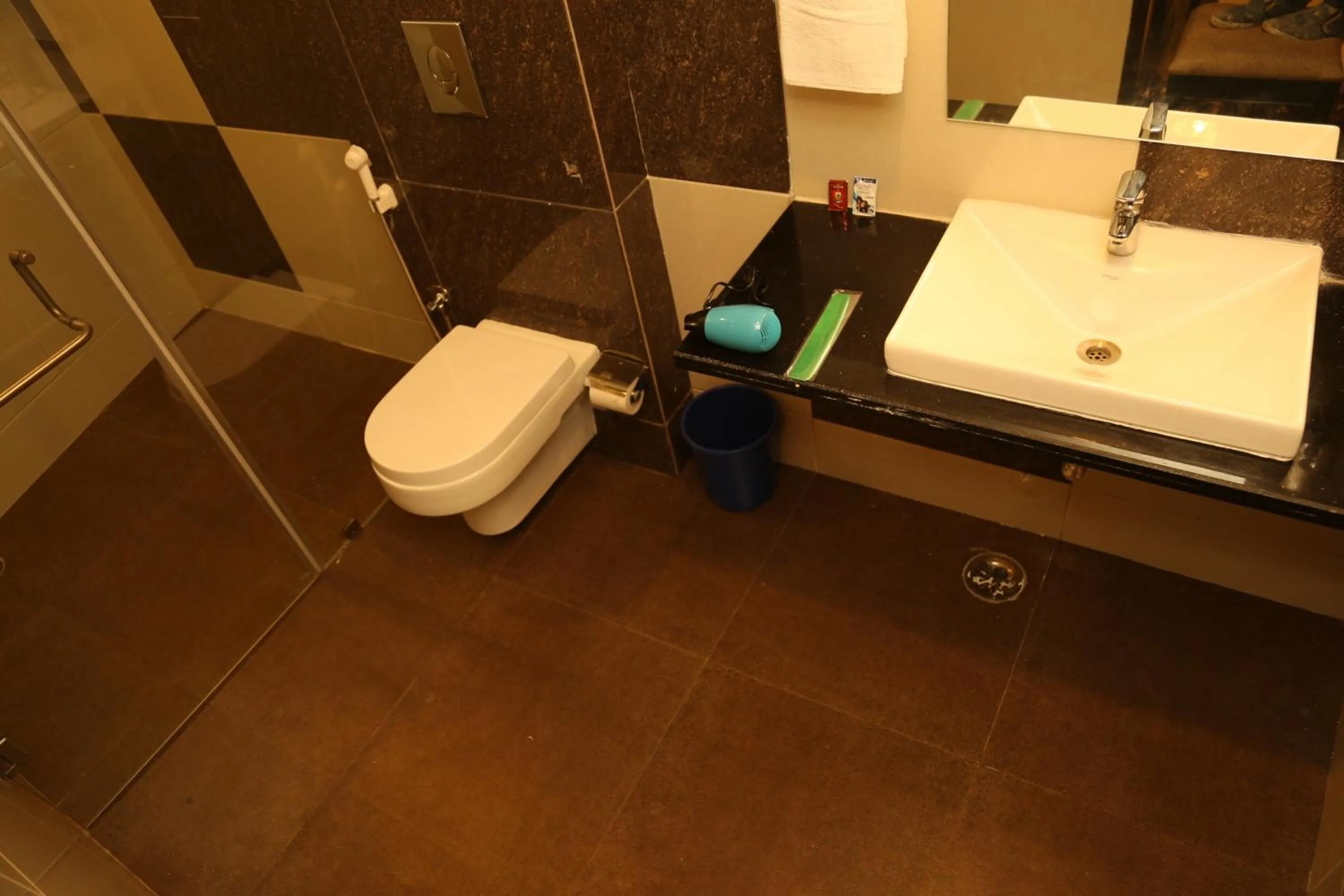 Bathroom in Om Heritage Haveli