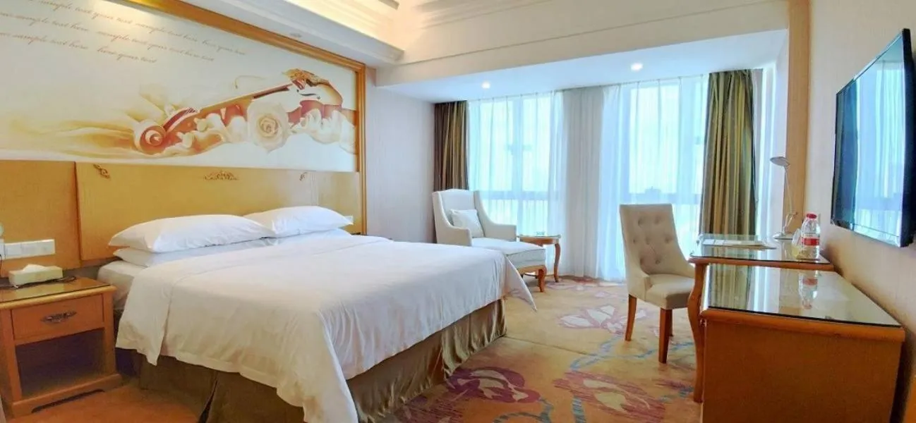 Bed in Vienna Hotel Dongguan Shatian Humen Port