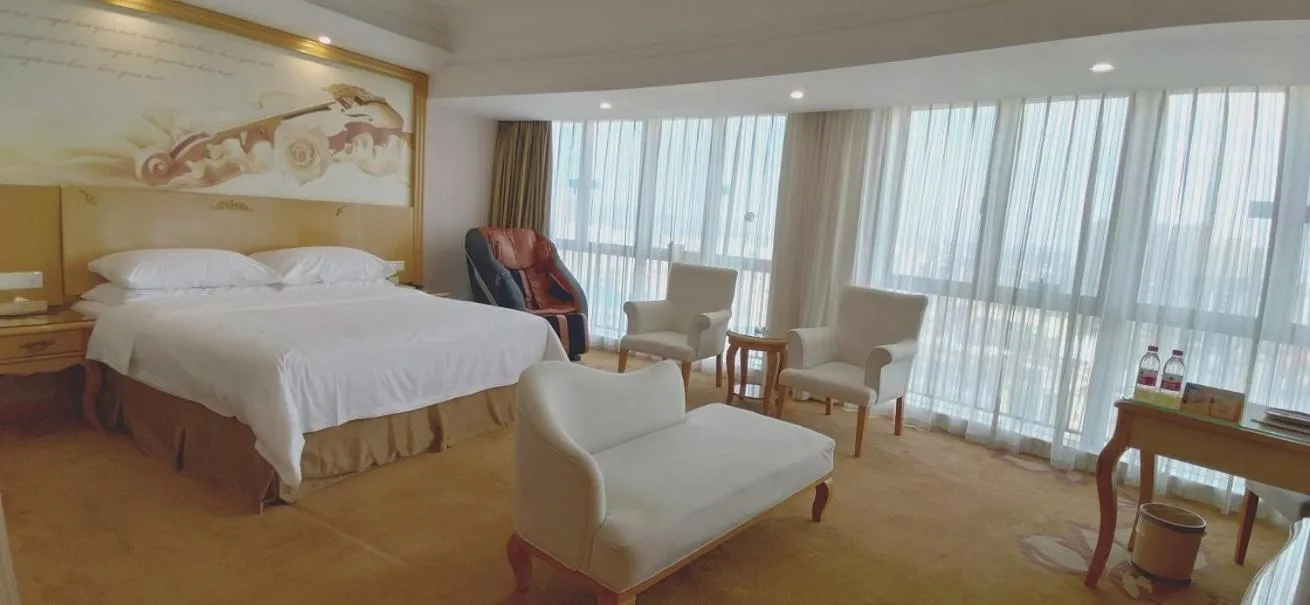 Bed in Vienna Hotel Dongguan Shatian Humen Port