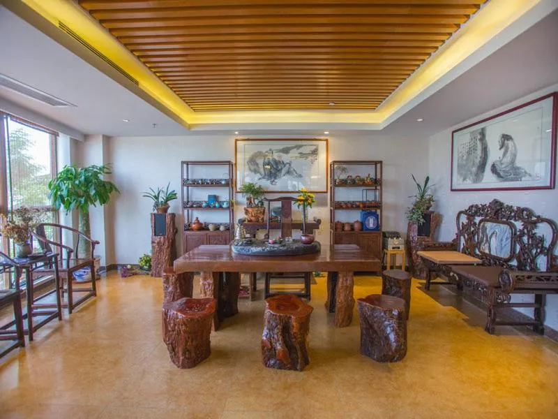 Vienna International Hotel Luogang Wanda Plaza