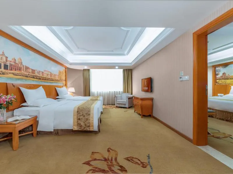 Bed in Vienna International Hotel Guigang Hecheng Road