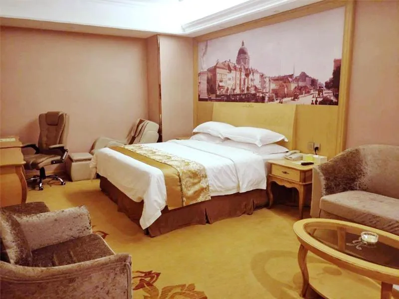 Bed in Vienna Hotel Shanghai Songjiang Development Zone