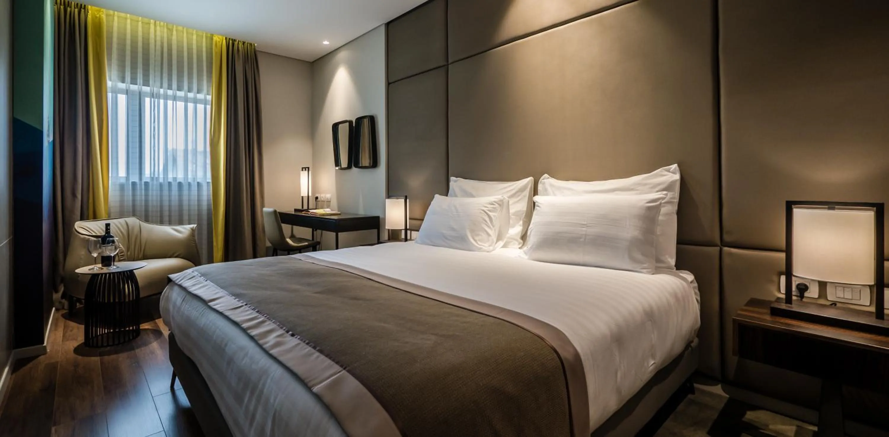 Bed in Golden Crown Haifa