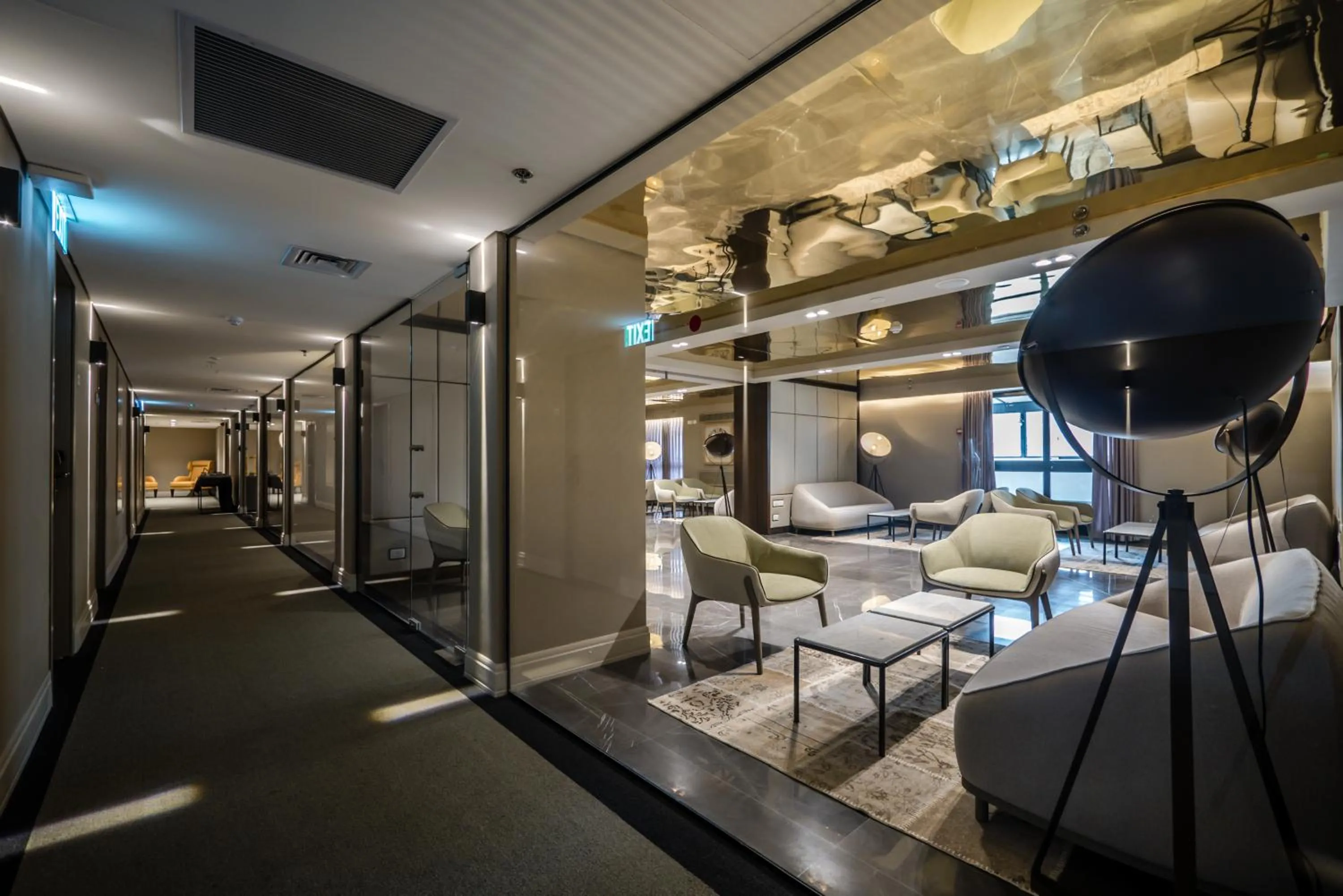 Lobby or reception in Golden Crown Haifa