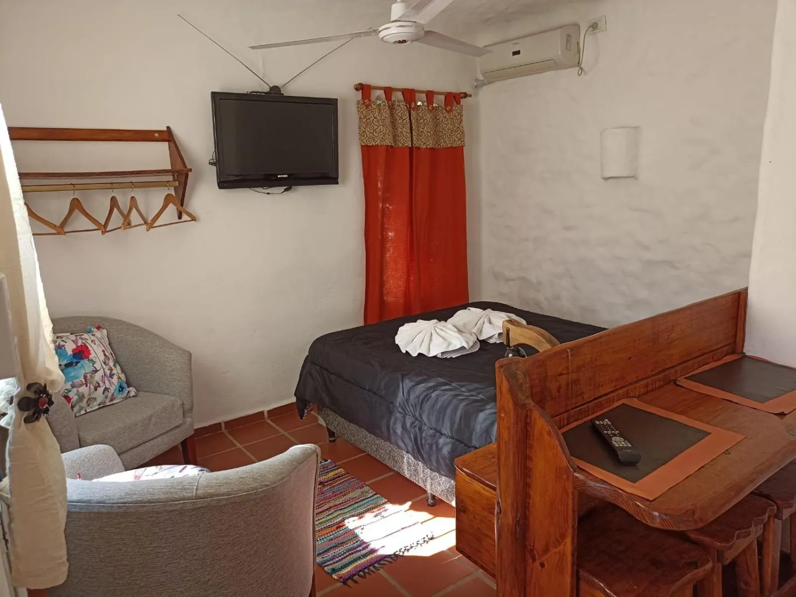 Bed in El Faro de Carpier - ApartHotel & Restaurante Bar Cafetería