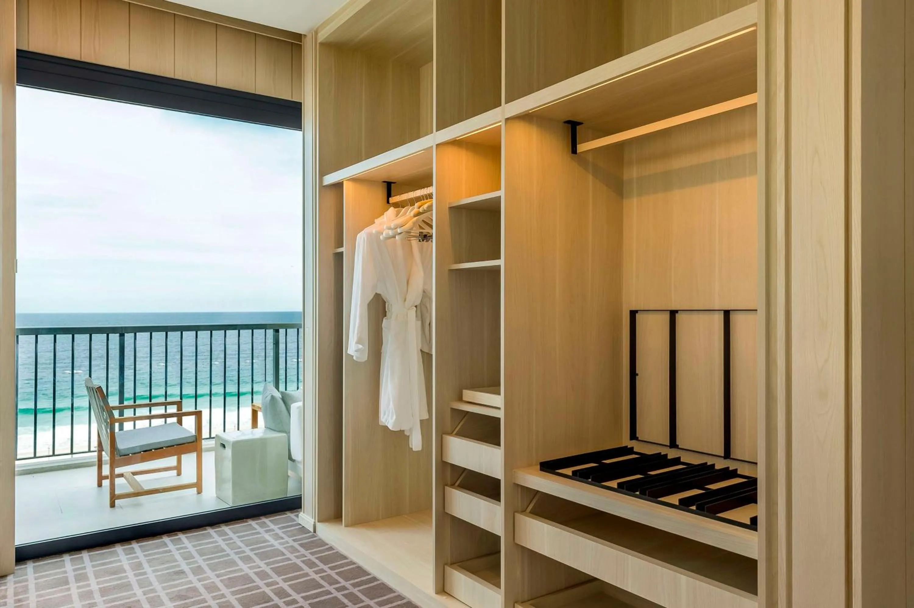 Photo of the whole room in Grand Hyatt Rio de Janeiro