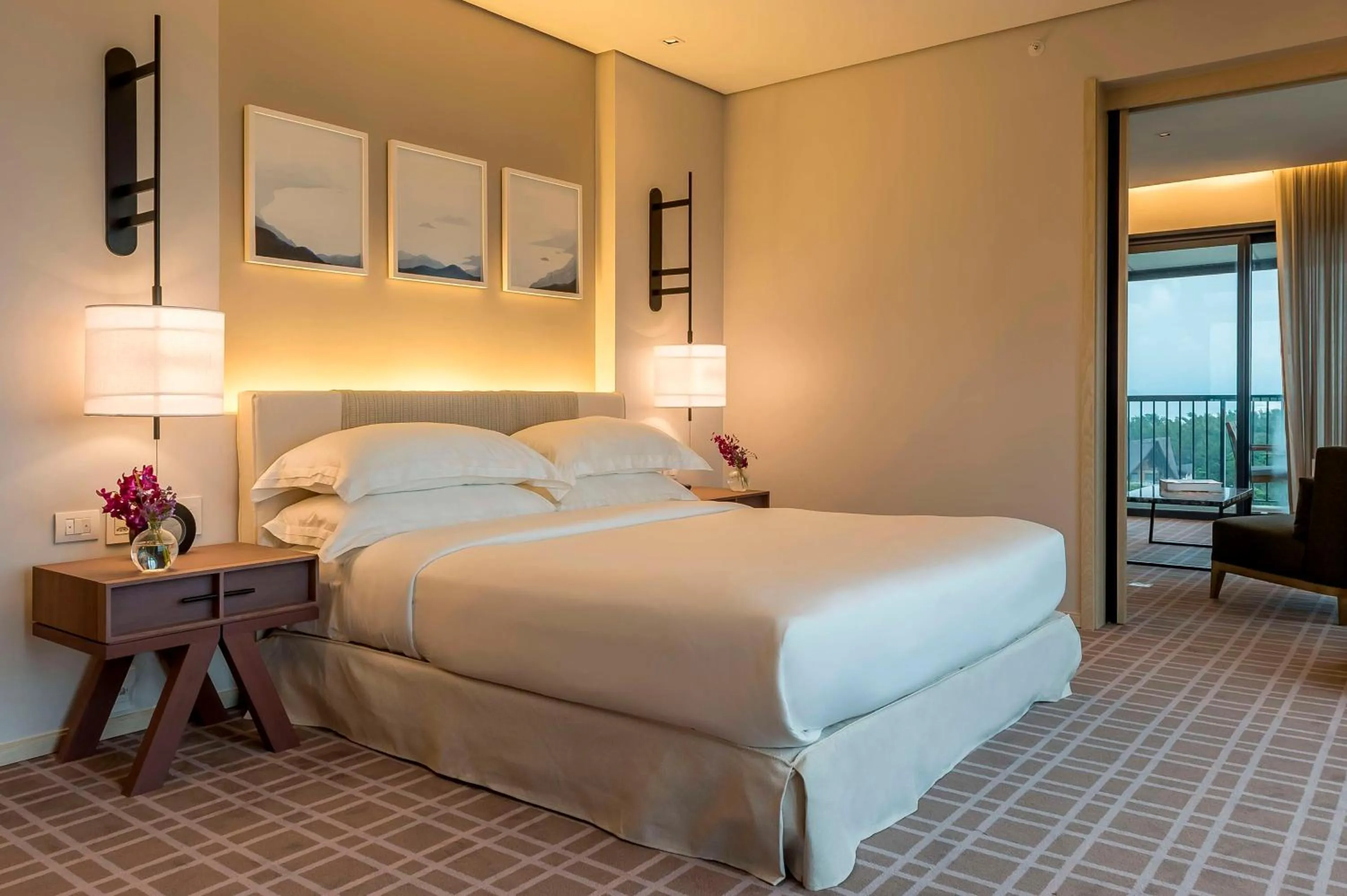 Photo of the whole room, Bed in Grand Hyatt Rio de Janeiro