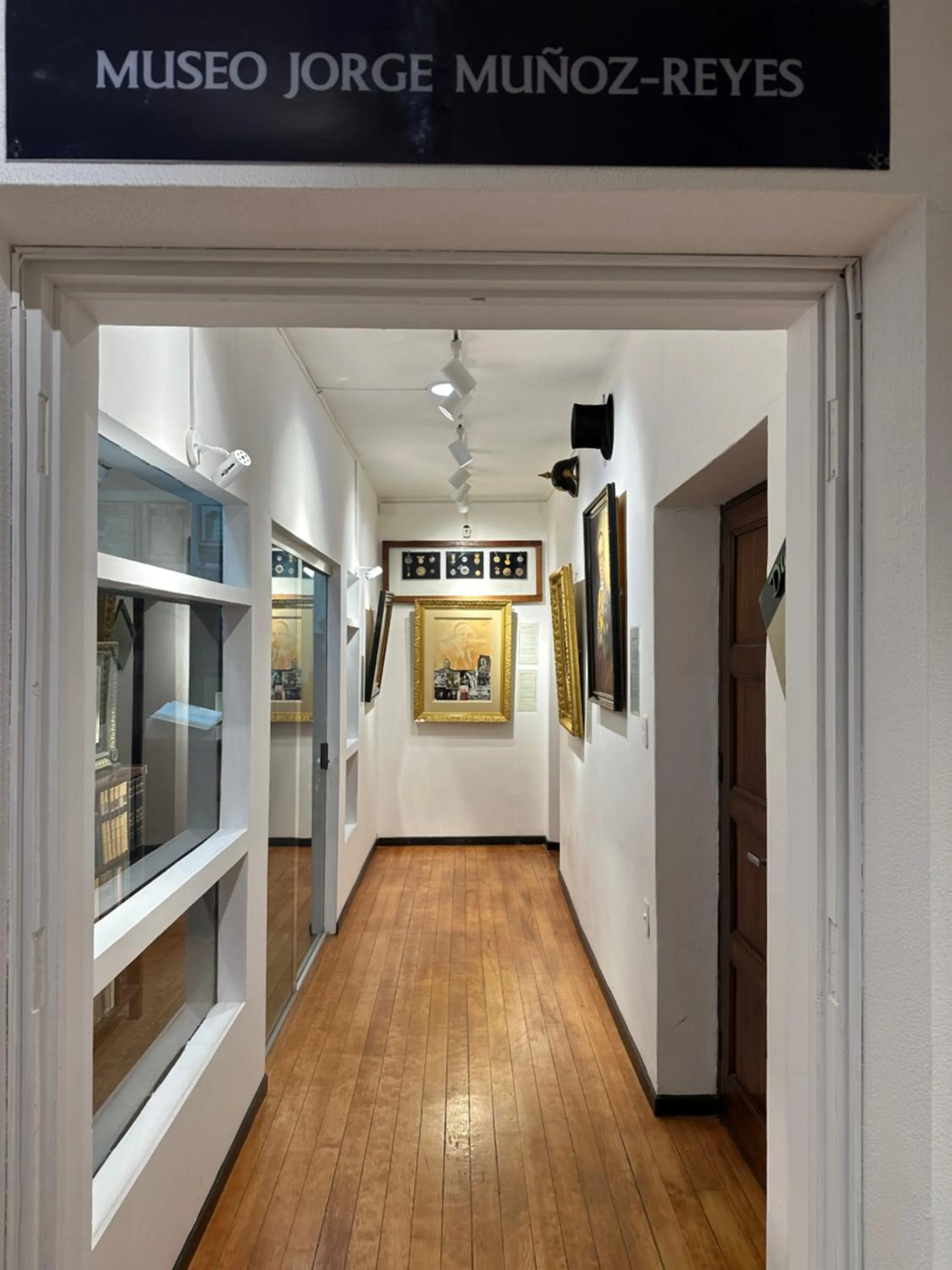 Entertainment in El Museo Hotel Boutique