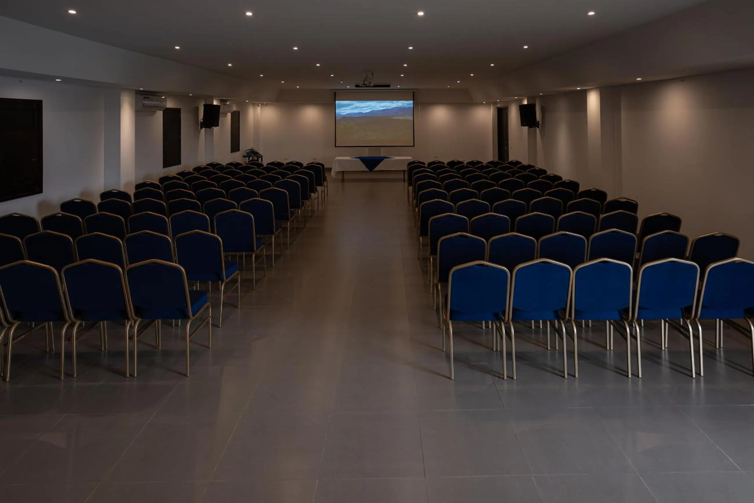 Meeting/conference room in Hotel Campestre Montecarlo