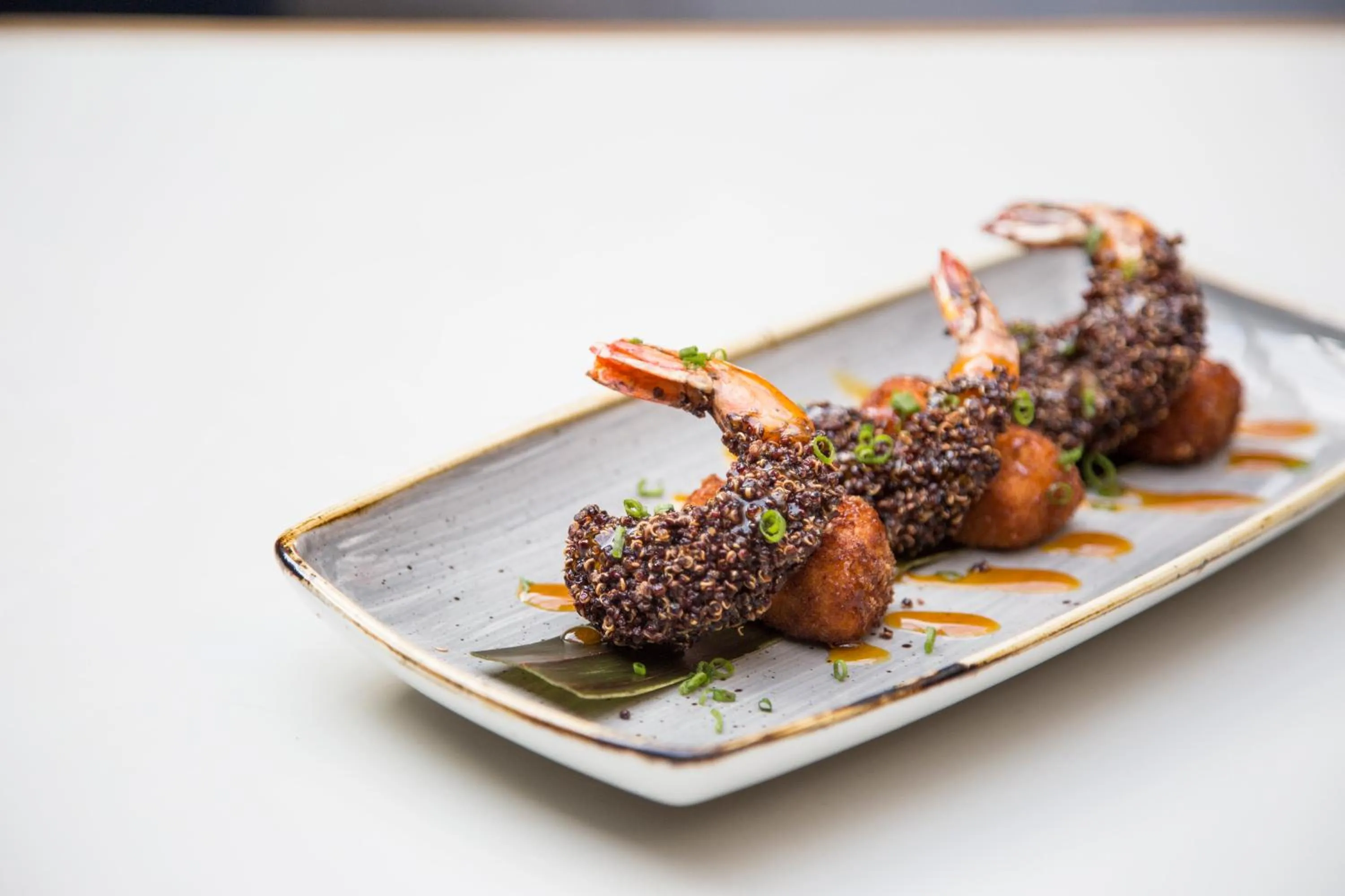 Restaurant/places to eat in Kimpton Gray Hotel Chicago by IHG