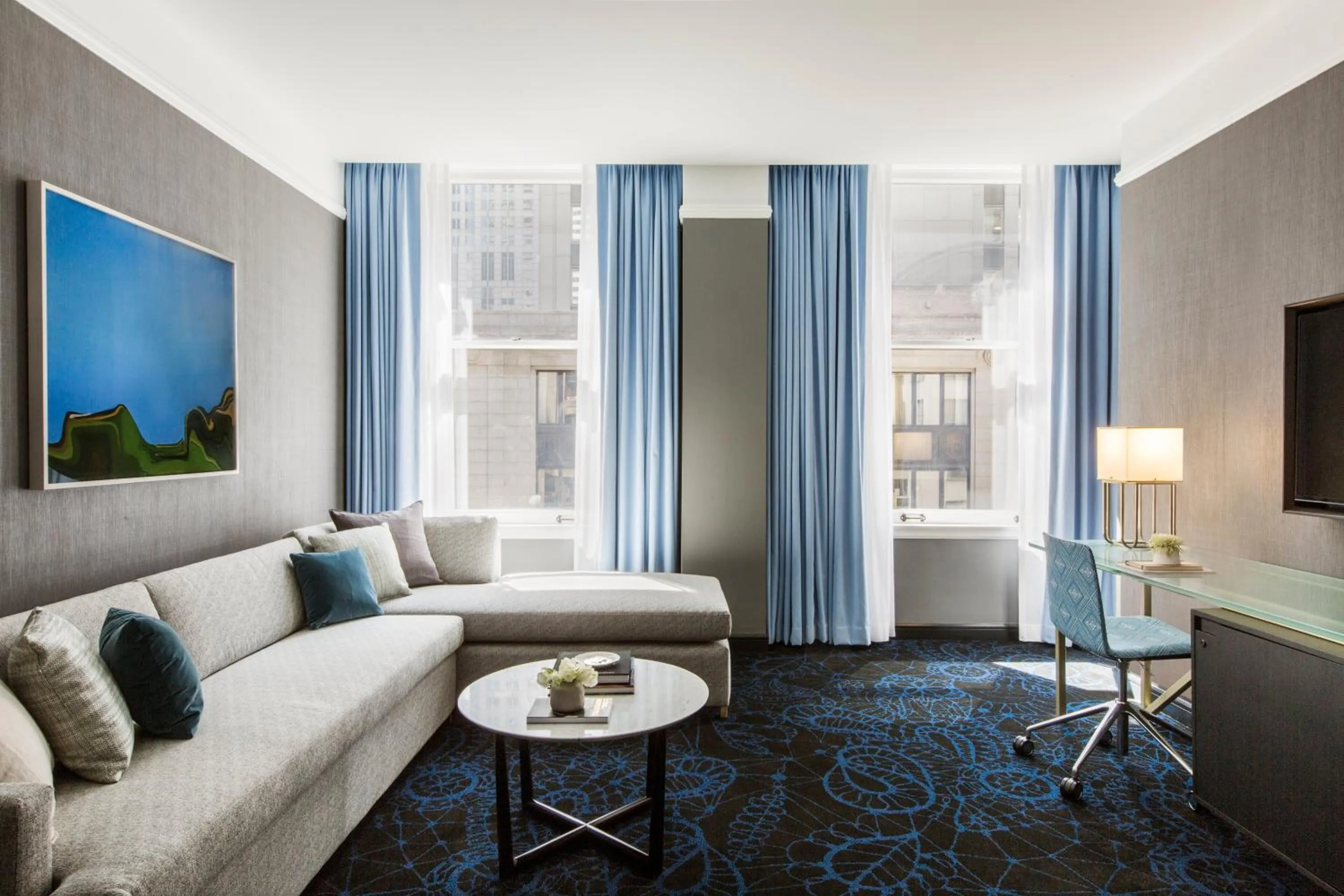 Photo of the whole room in Kimpton Gray Hotel Chicago by IHG