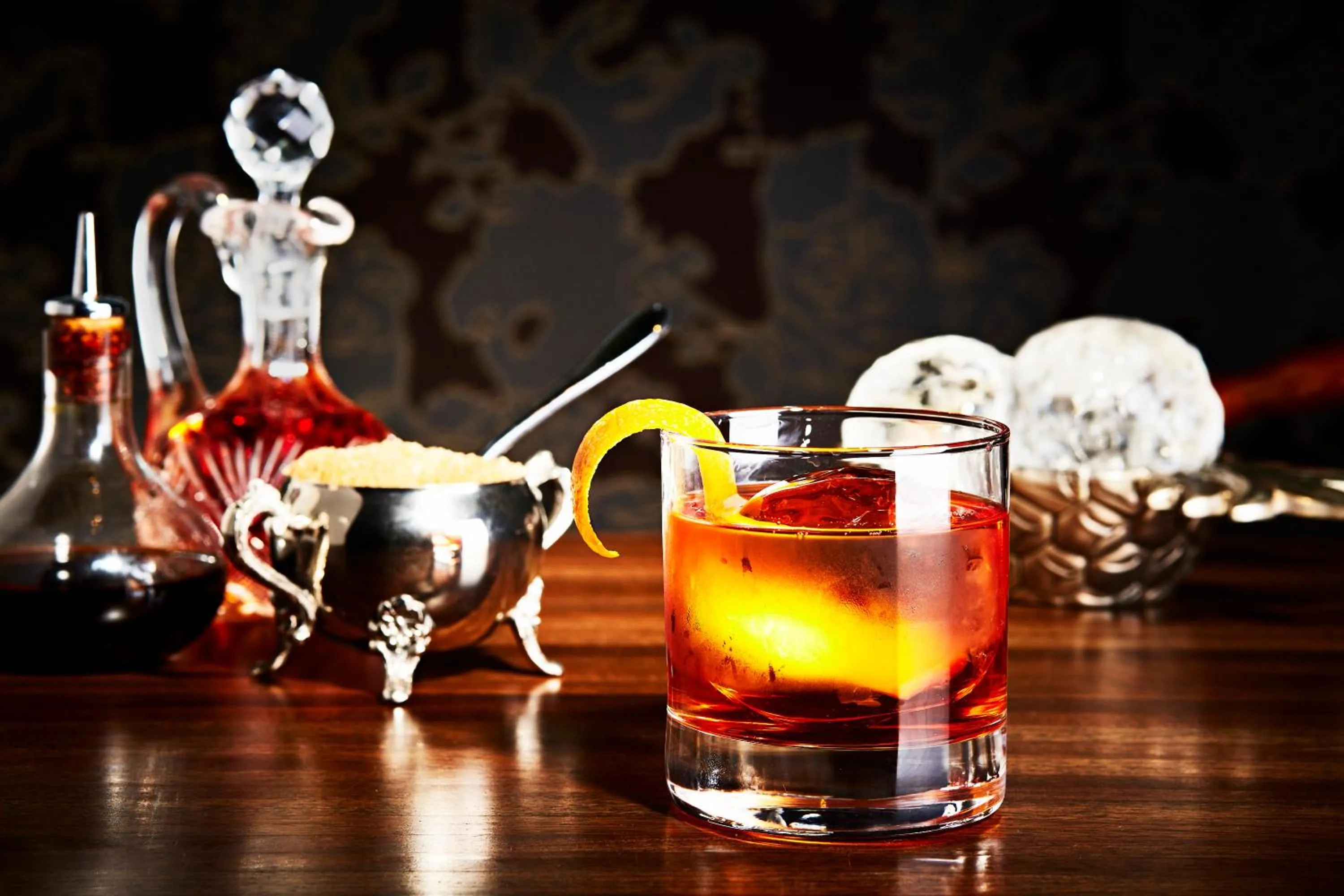 Restaurant/places to eat in Kimpton Gray Hotel Chicago by IHG