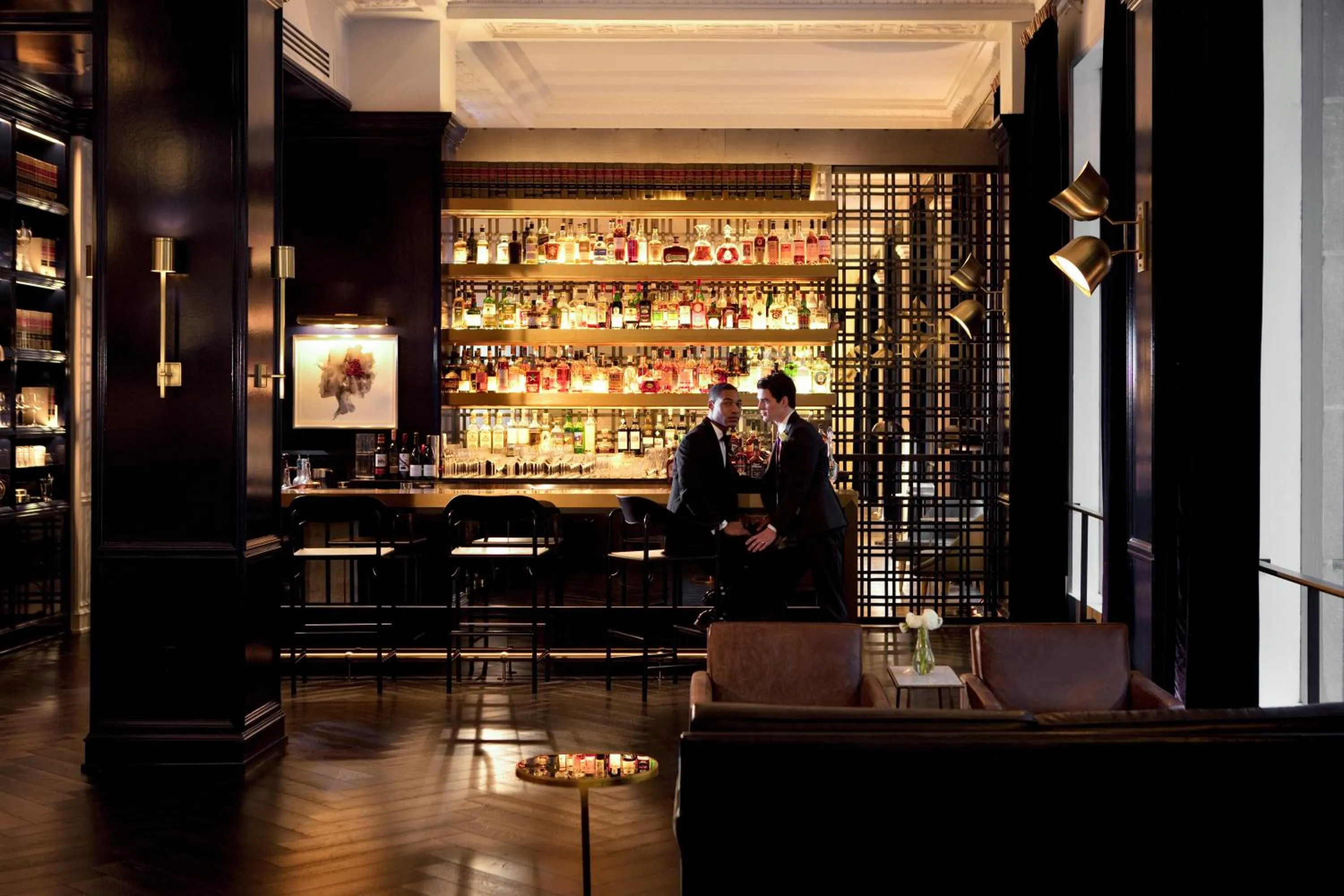 Restaurant/places to eat in Kimpton Gray Hotel Chicago by IHG