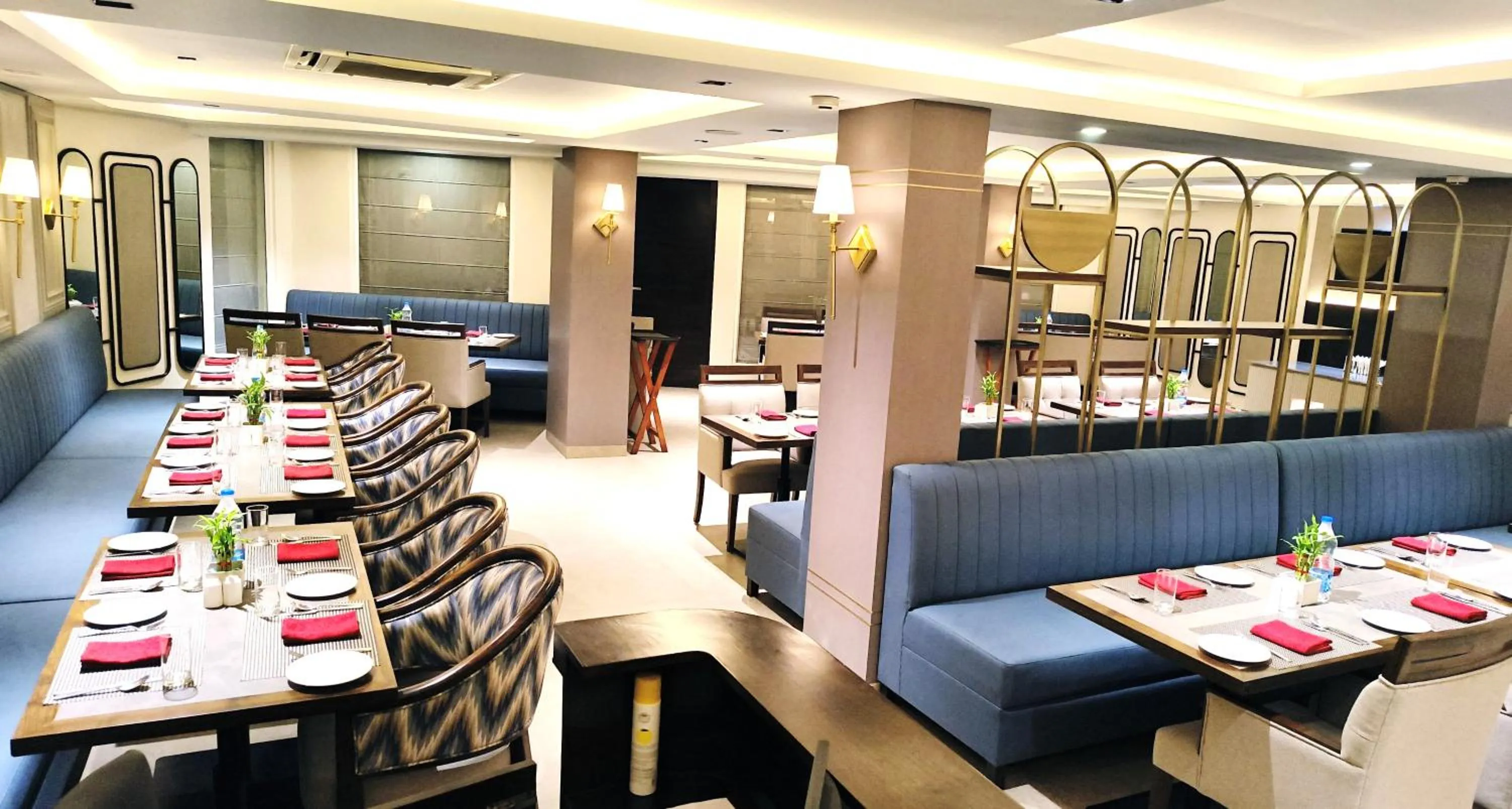 Restaurant/places to eat in JK Clarks Exotica