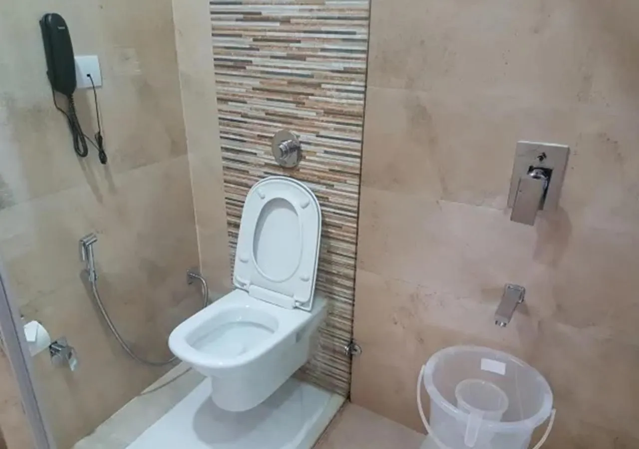 Bathroom in JK Clarks Exotica