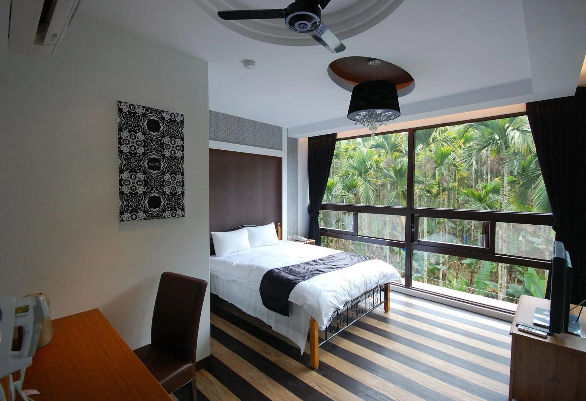 Bed in Full House Homestay